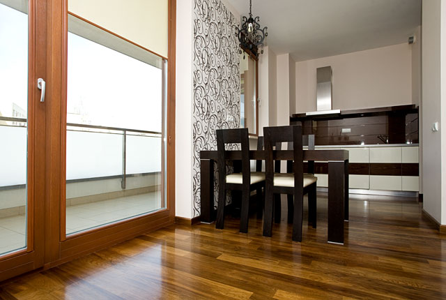 prestigeous 2 room flat in the center of Warsaw near metro Rondo Daszyńskiego