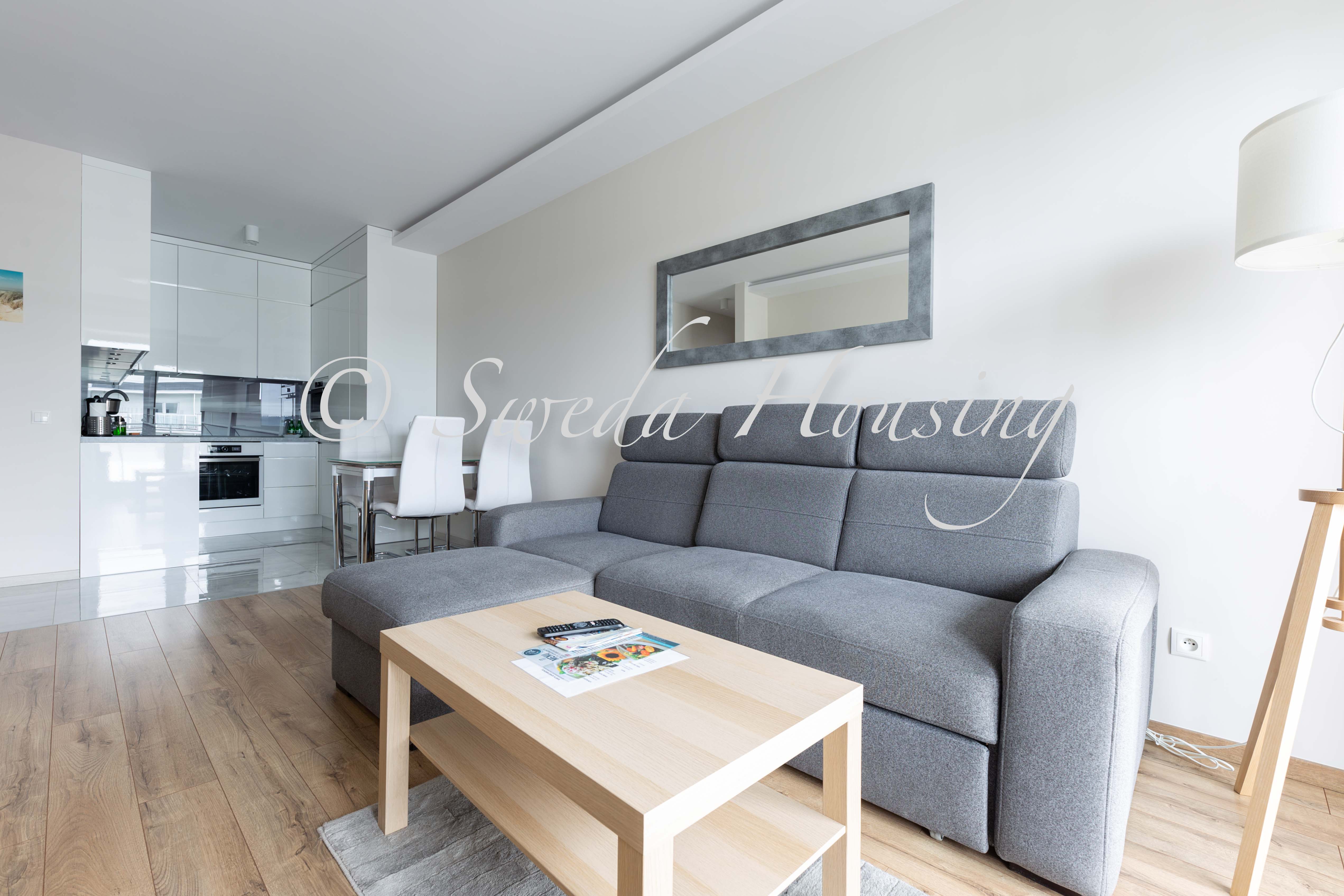 One bedroom apartment at 18th floor with lovely view — photo 2