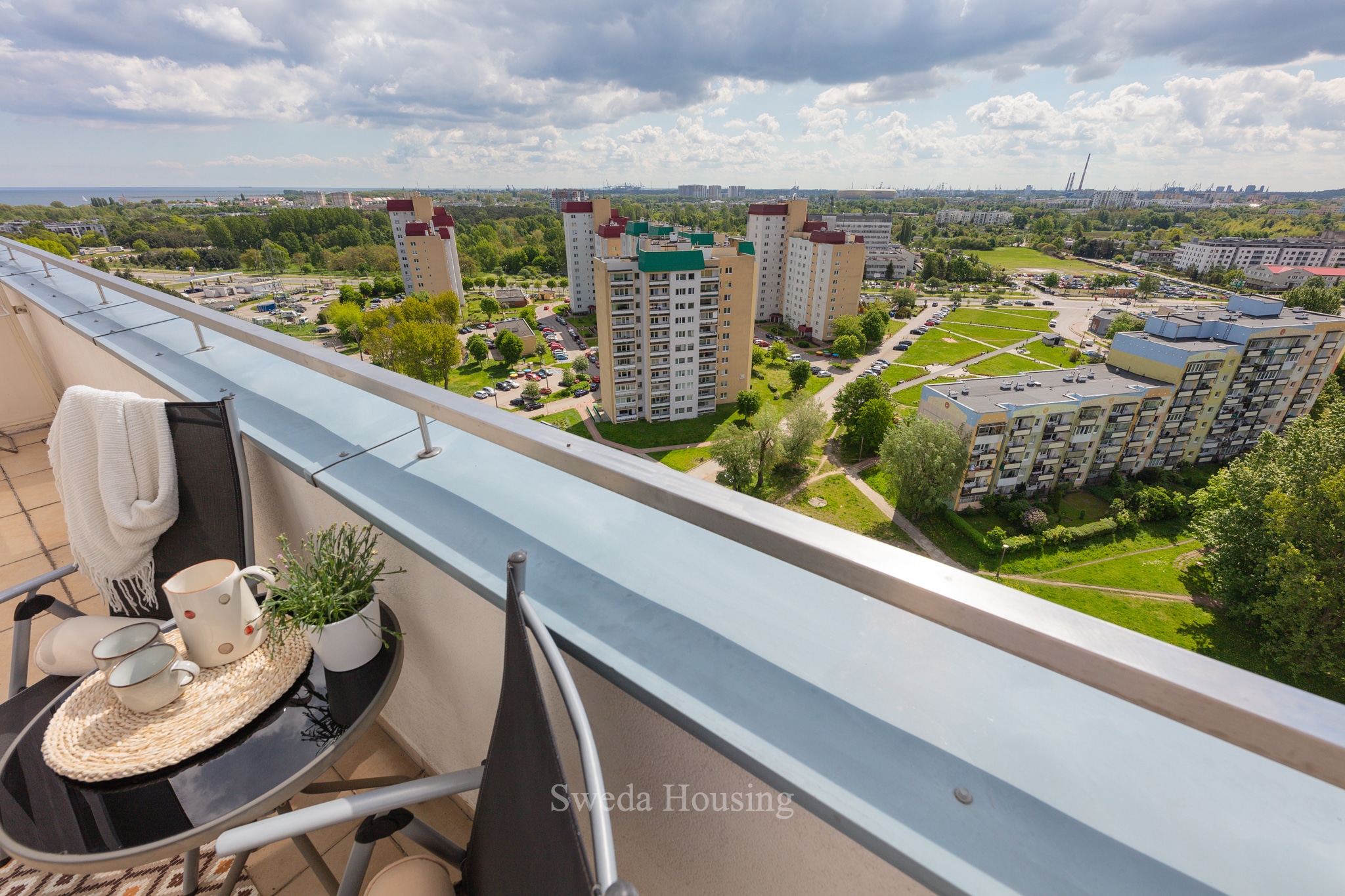 3 bedrooms apartment with sea view — photo 2