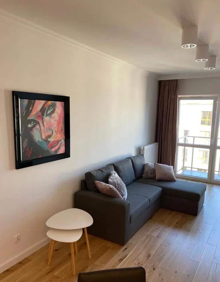 2 rooms apartment in ILUMINO estate — photo 3