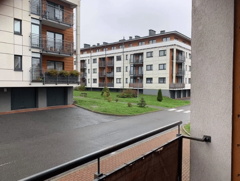 Two-room apartment in a quiet neighborhood