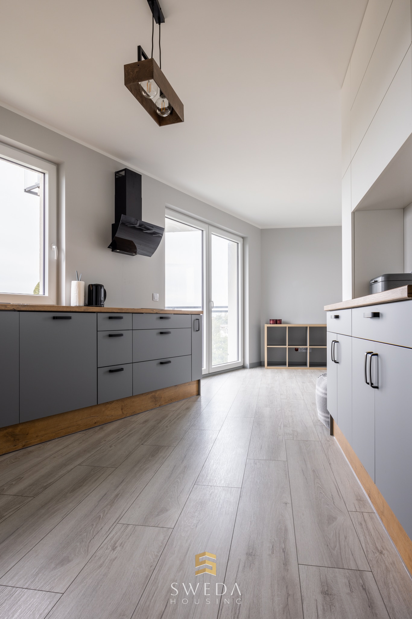 New 4-room apartment, bathtub, shower, balcony | photo 3