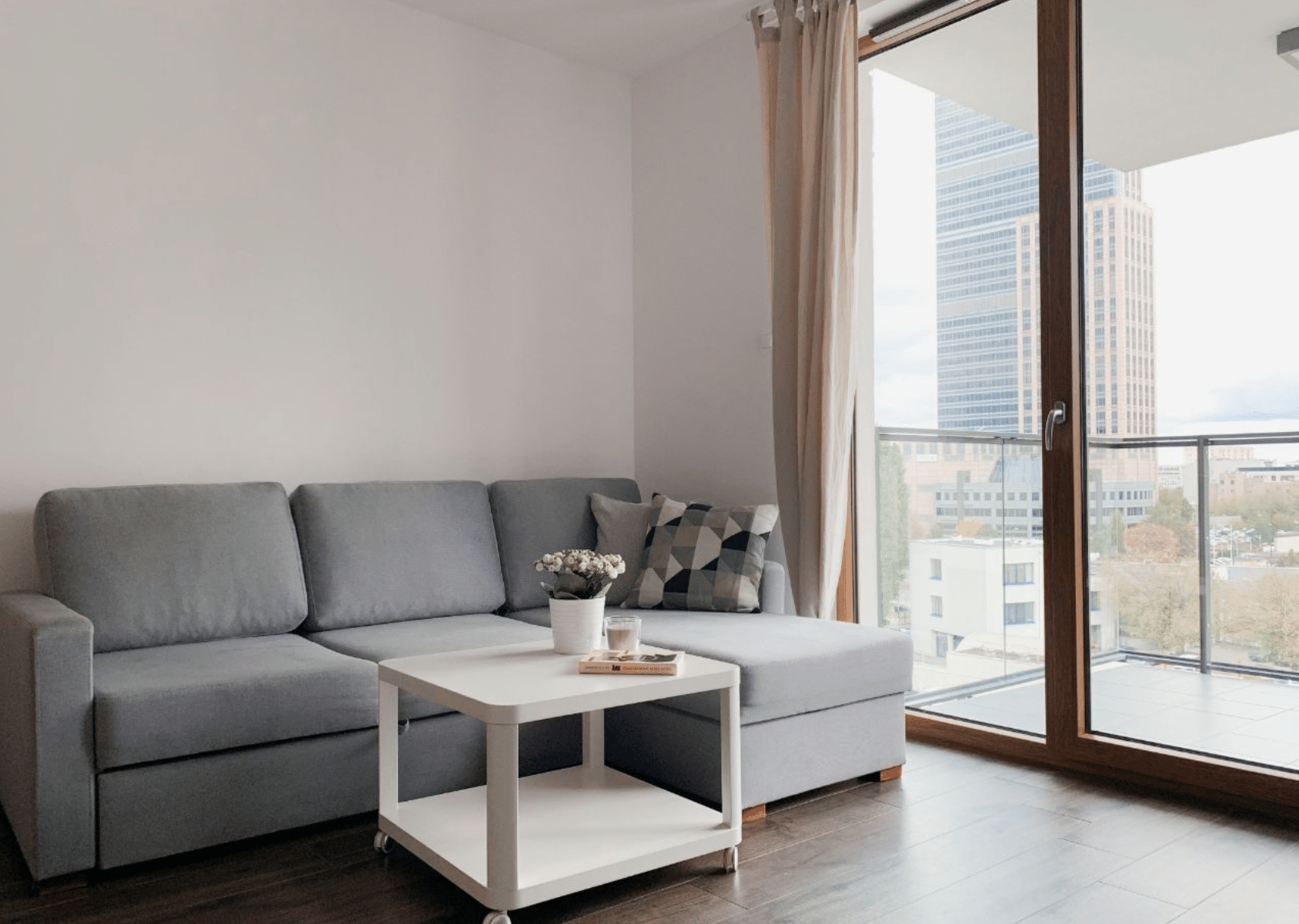 Flat for rent in Warsaw Apartment for rent in Poland