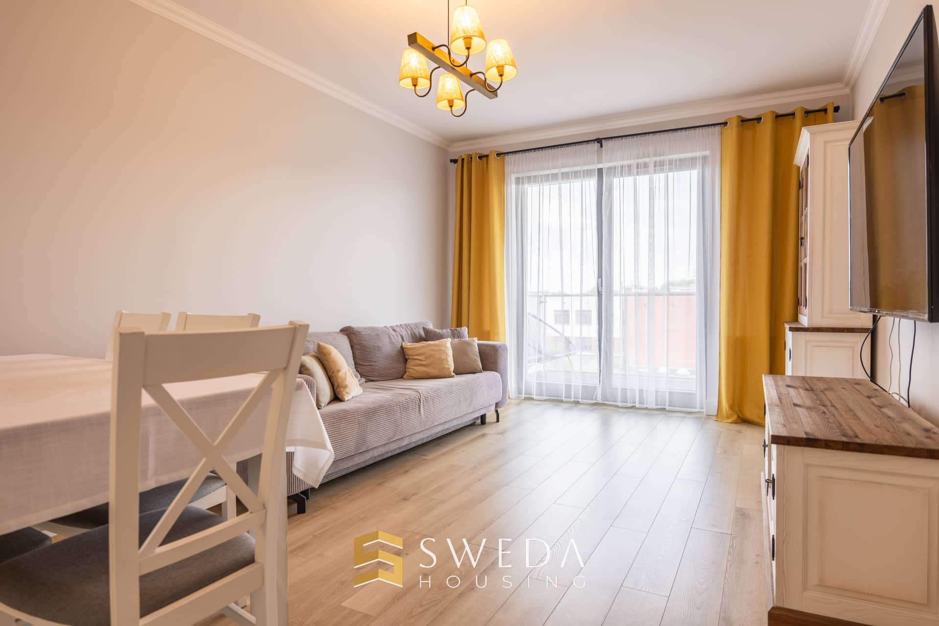 Gdańsk Brzeźno – Apartment near the Beach with Sauna, Gym, and Billiards
