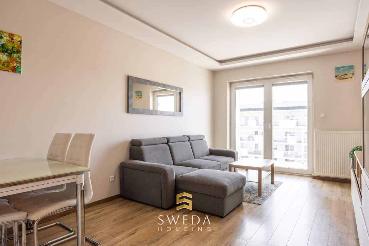 18th Floor Apartment with 1 Bedroom, close to the Sea, UG, OBC | photo 3