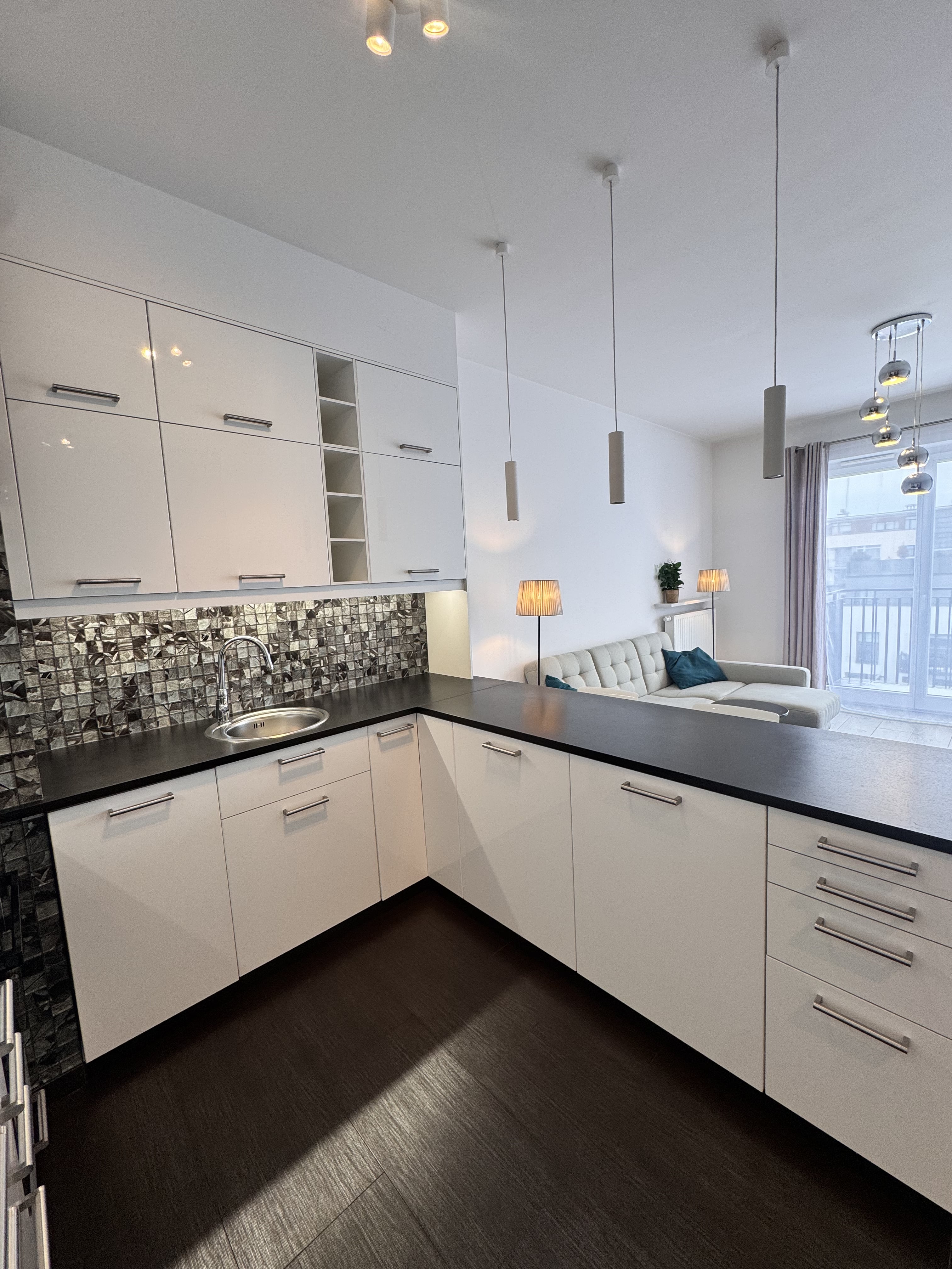 MODERN, spacious 2 rooms apartment- Miasteczko Wilanów