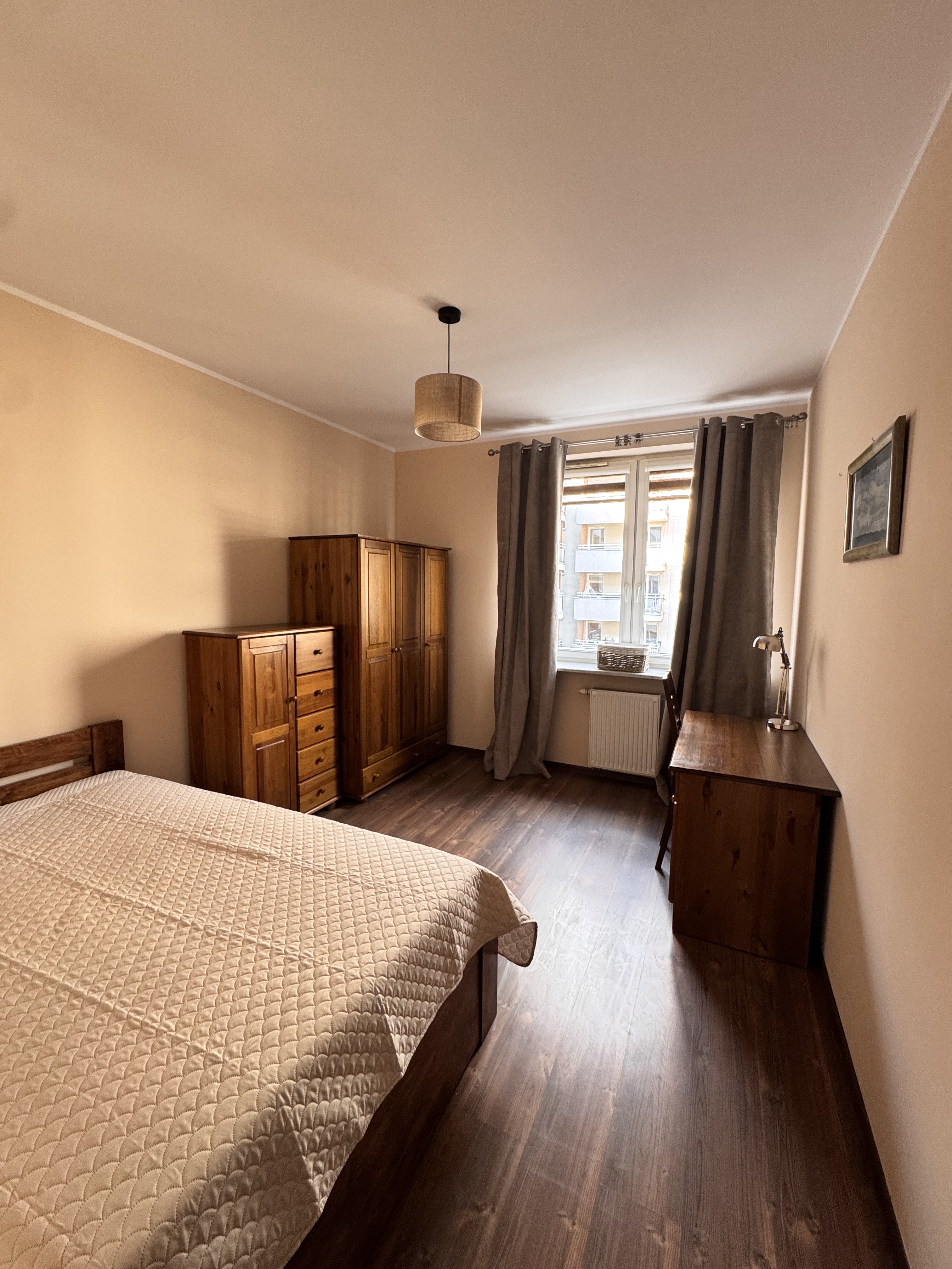 Appartement spacieux 3 pièces – Rue Zawiszy, Wola, Varsovie