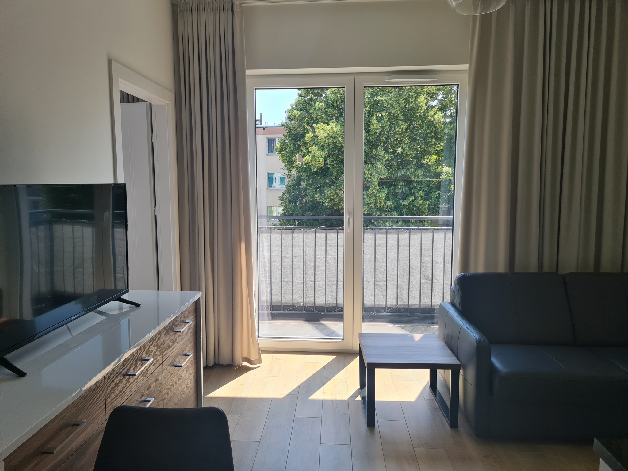 MODERN 2-room apartment with balcony in OCHOTA DISTRICT near WUM