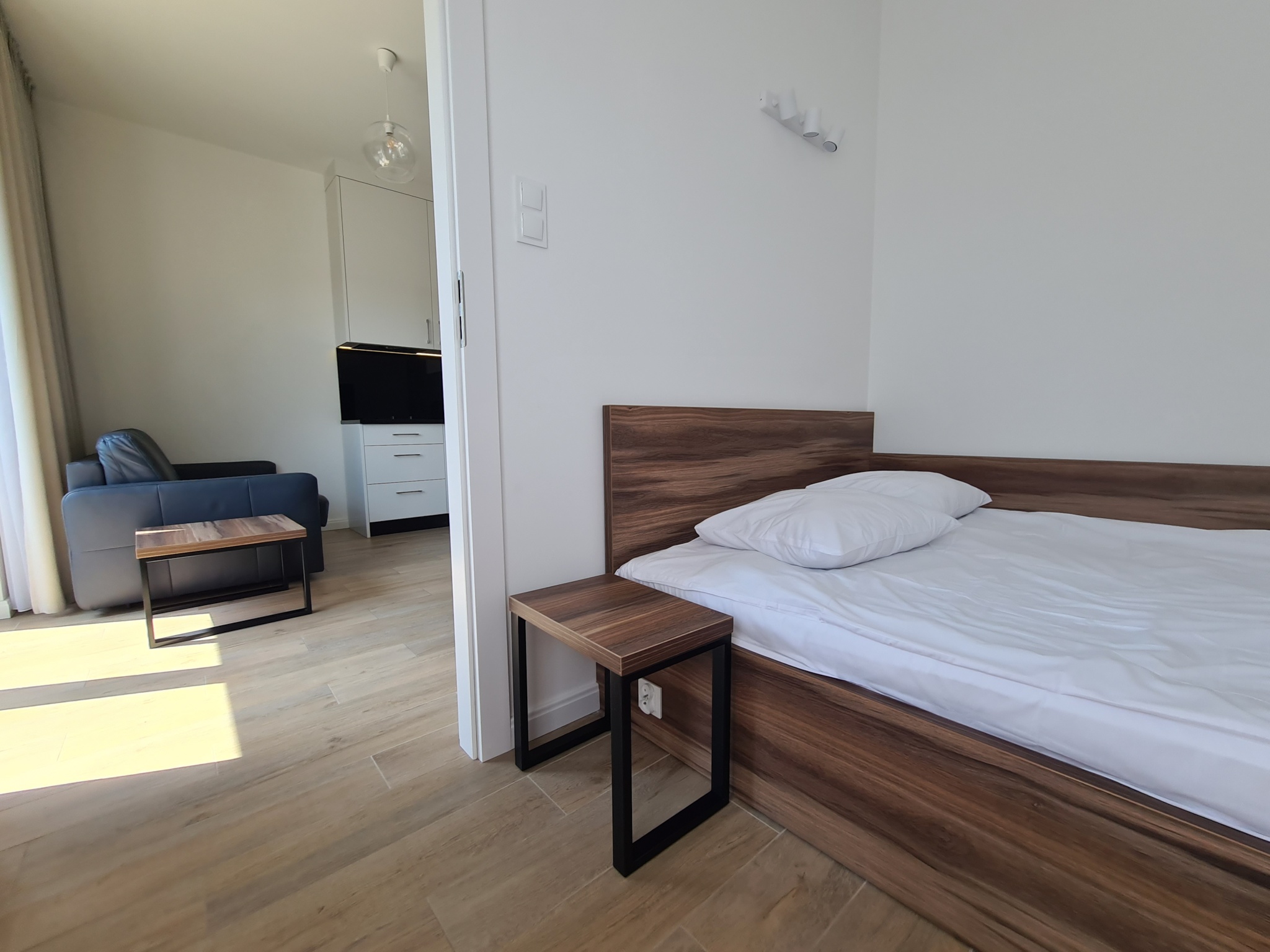 MODERN 2-room apartment with balcony in OCHOTA DISTRICT near WUM