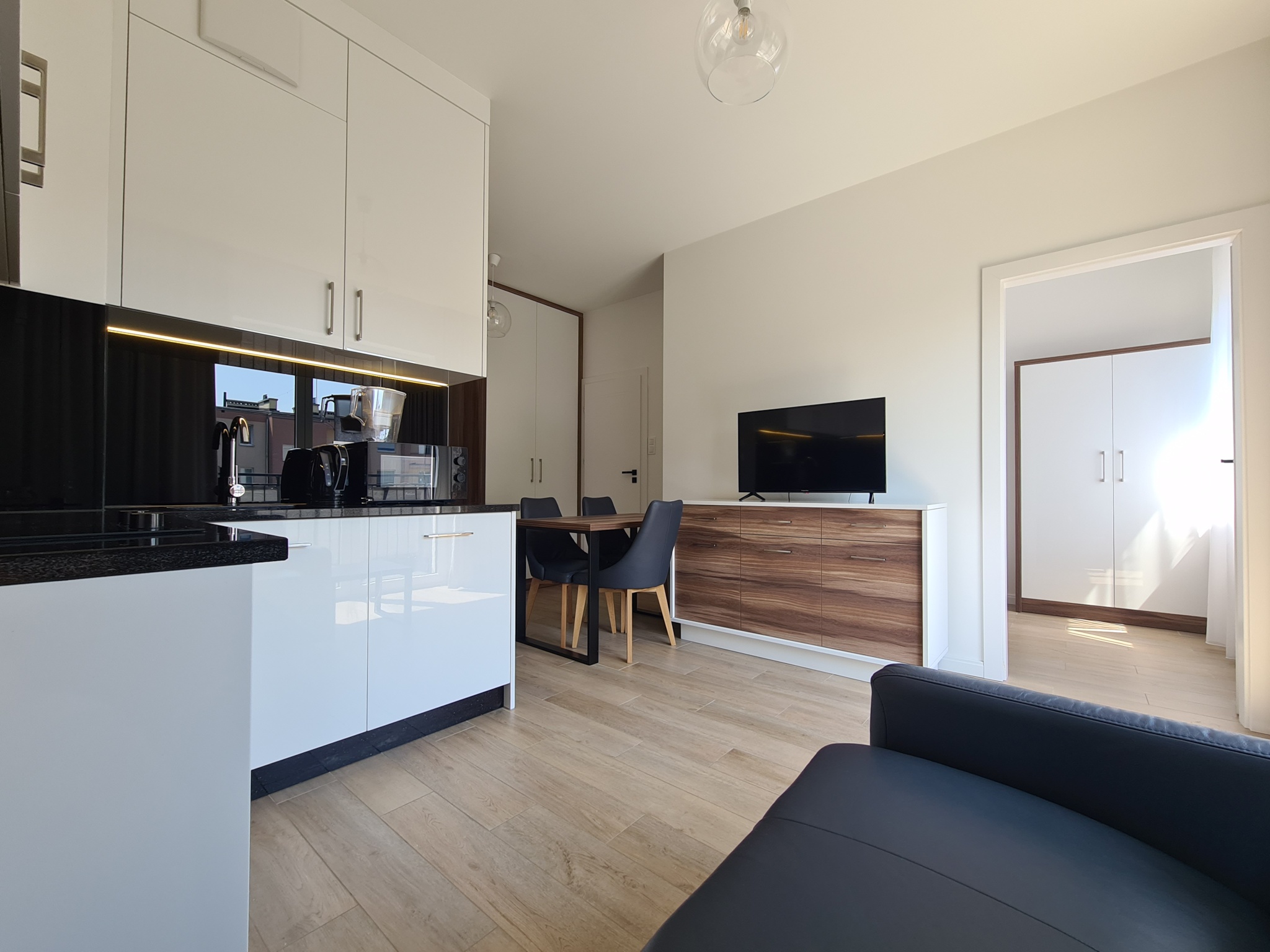MODERN 2-room apartment with balcony in OCHOTA DISTRICT near WUM