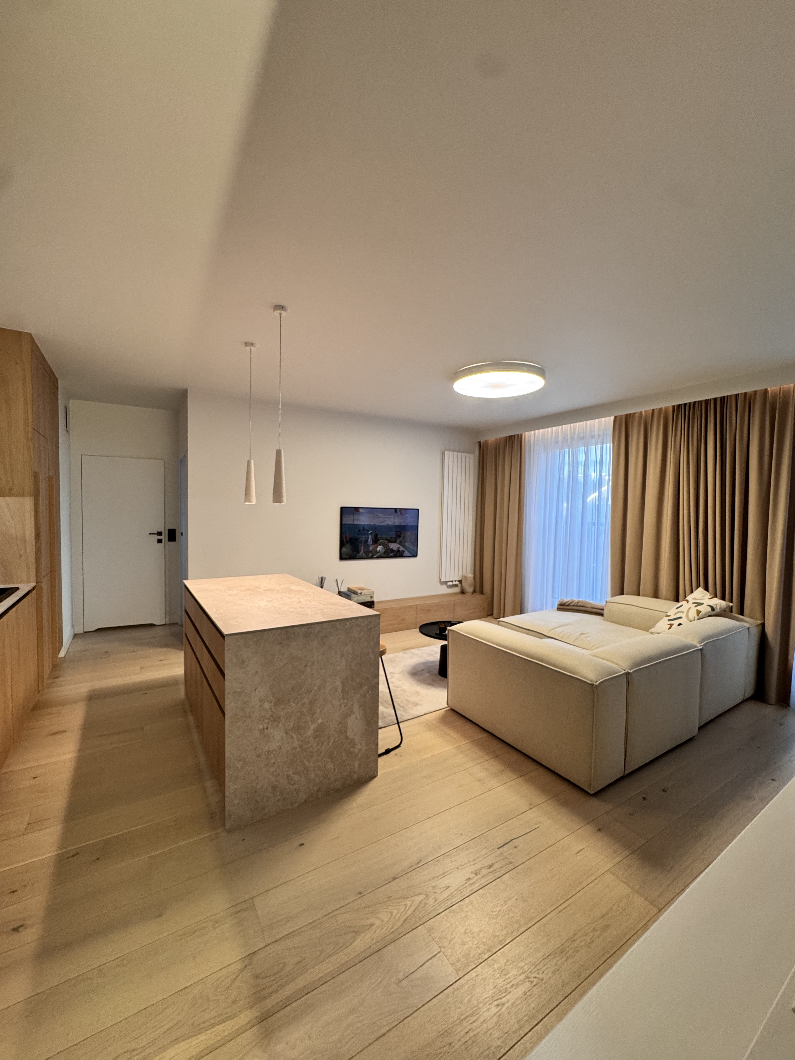 Appartement haut standing 2 pièces – Rue Przemysłowa, quartier POWIŚLE, centre-ville