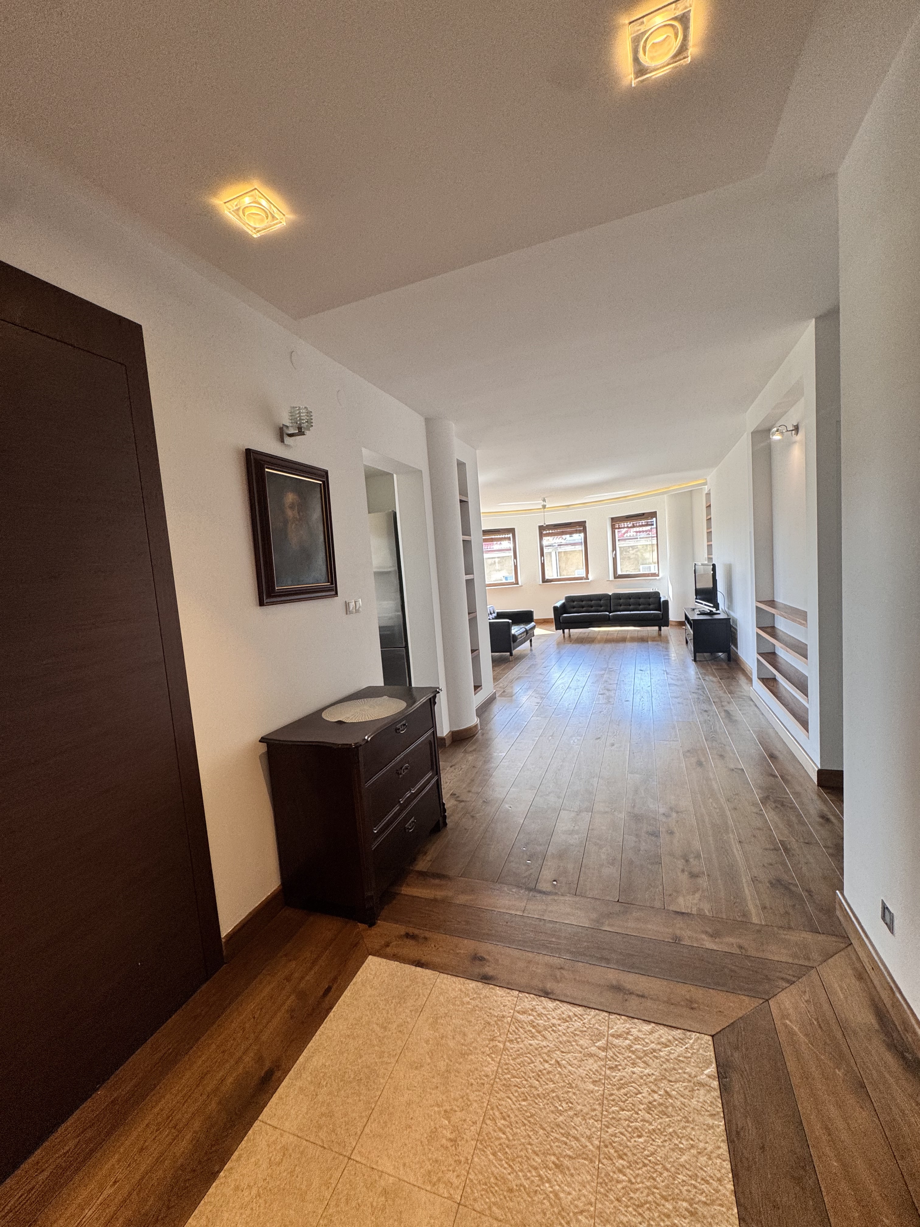 Apartamento 4 habitaciones 150 m² en Varsovia, Polonia