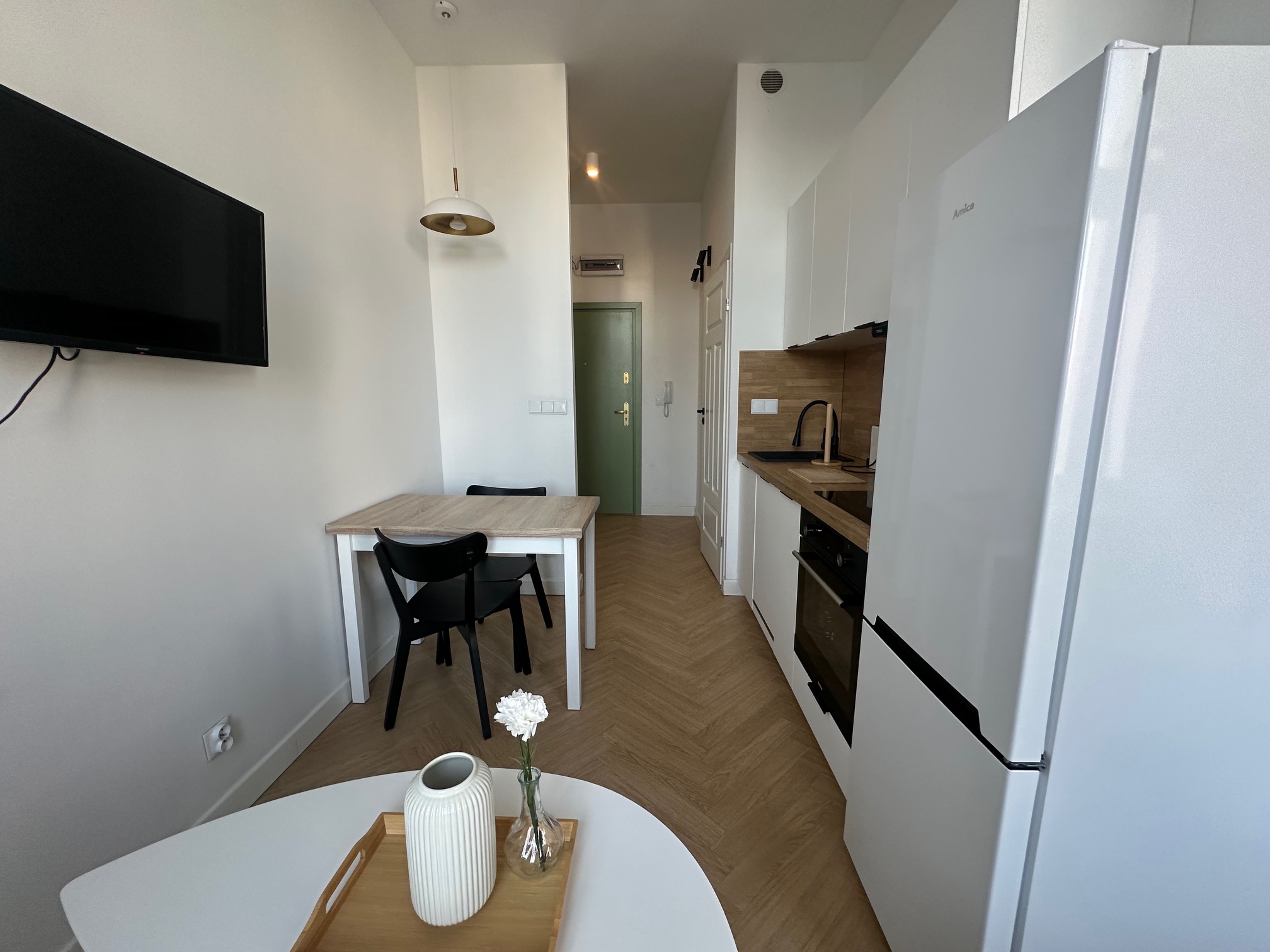 Studio avec lit double rue Pomorska 10