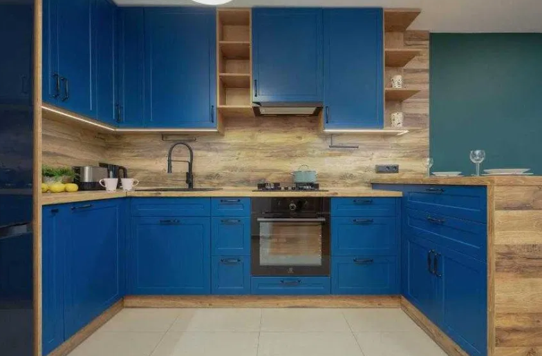 2 room apartment 40 m² in Warsaw, Poland