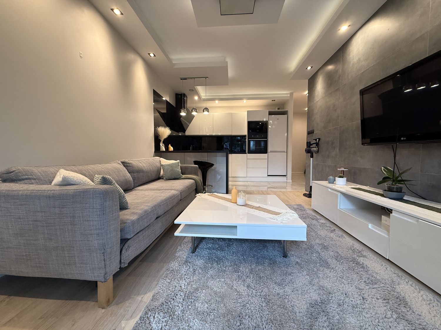 Apartamento 2 habitaciones 45 m² en Varsovia, Polonia
