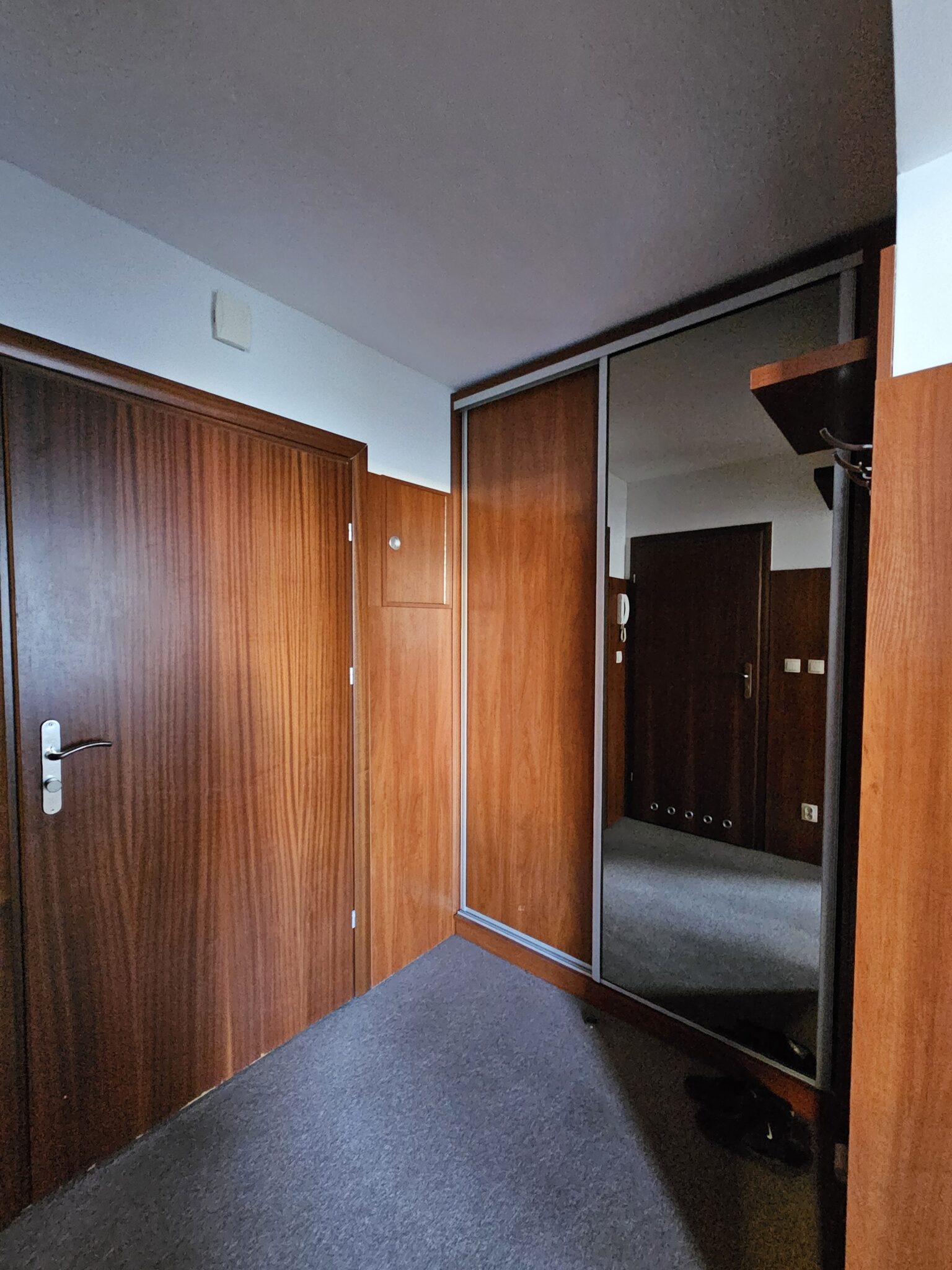 Студия 1 комната 33 м² в Варшаве, Польша