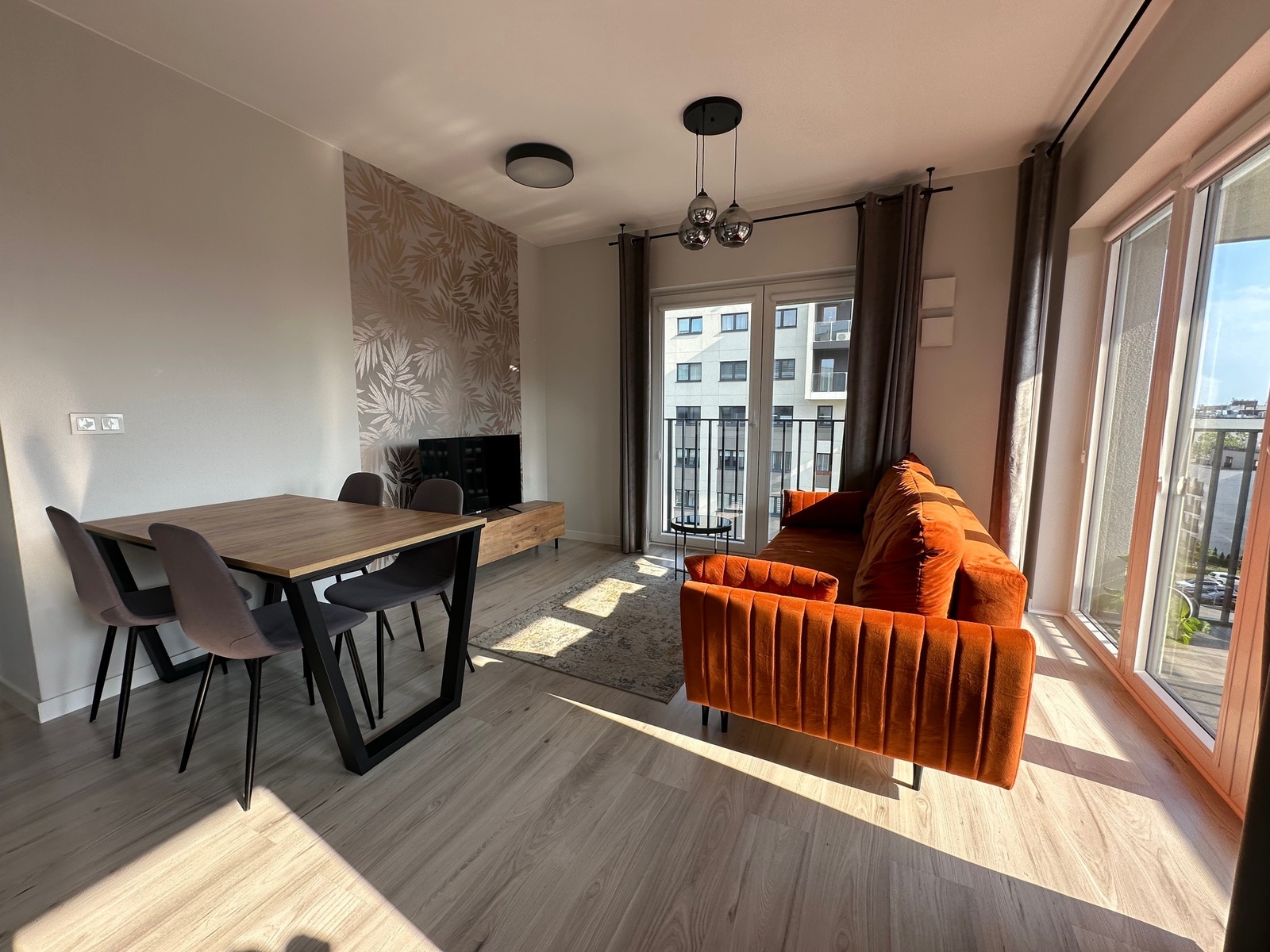 APPARTAMENTO LUMINOSO 3 locali in via Gdańska 147A — photo 2