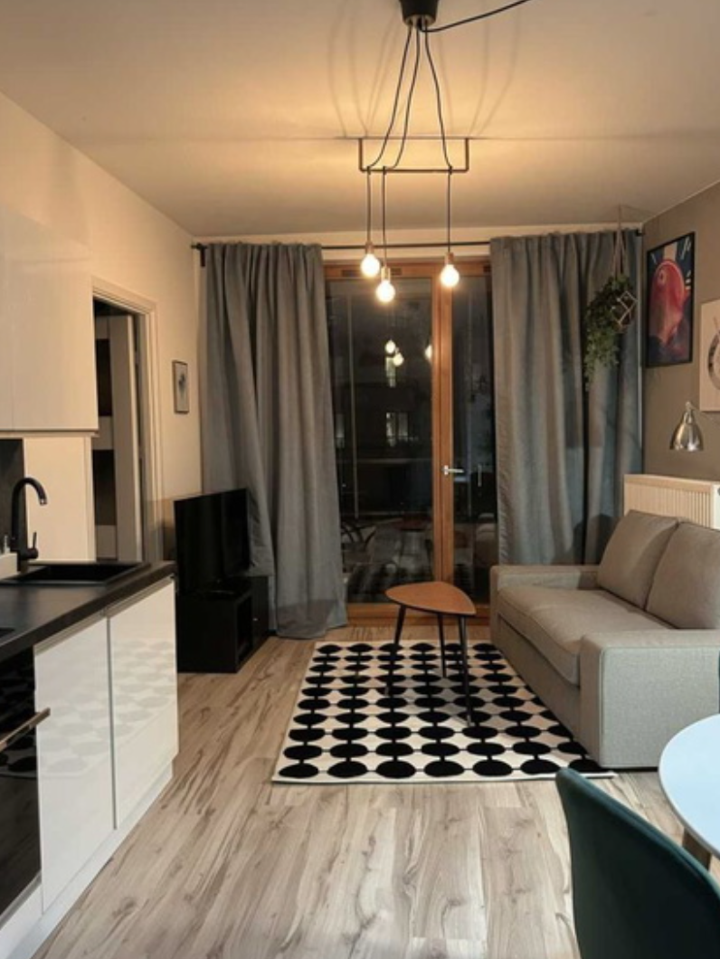 2 room apartment 36 m² in Warsaw, Poland