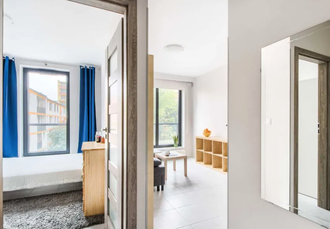 2 room apartment 31 m² in Warsaw, Poland