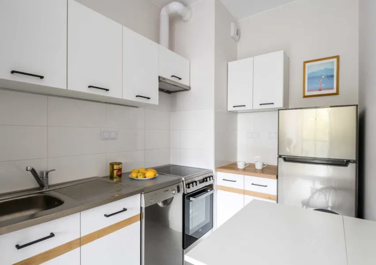 2 room apartment 31 m² in Warsaw, Poland