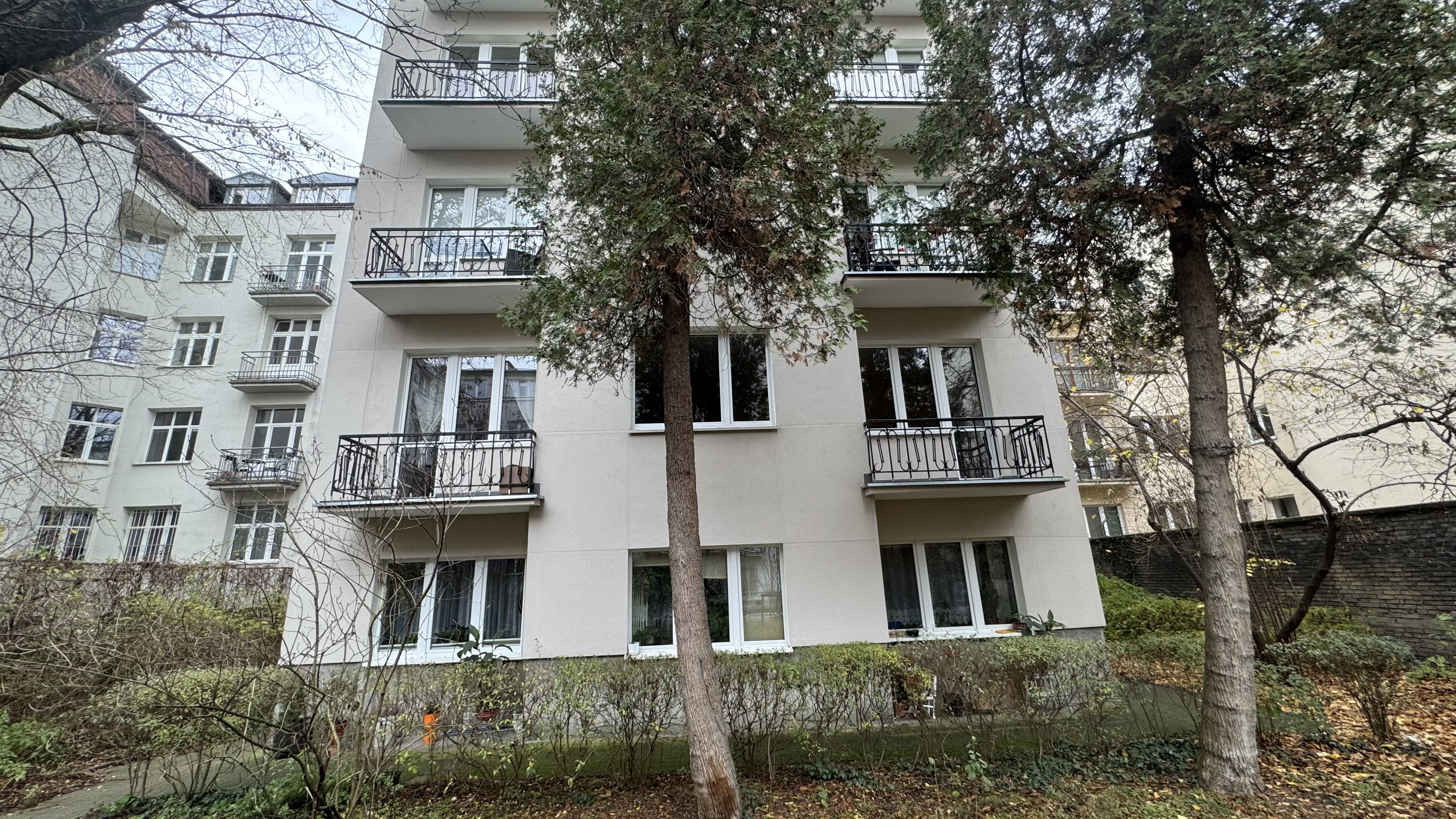 Wohnung 4 zimmer 84 m² in Warschau, Polen