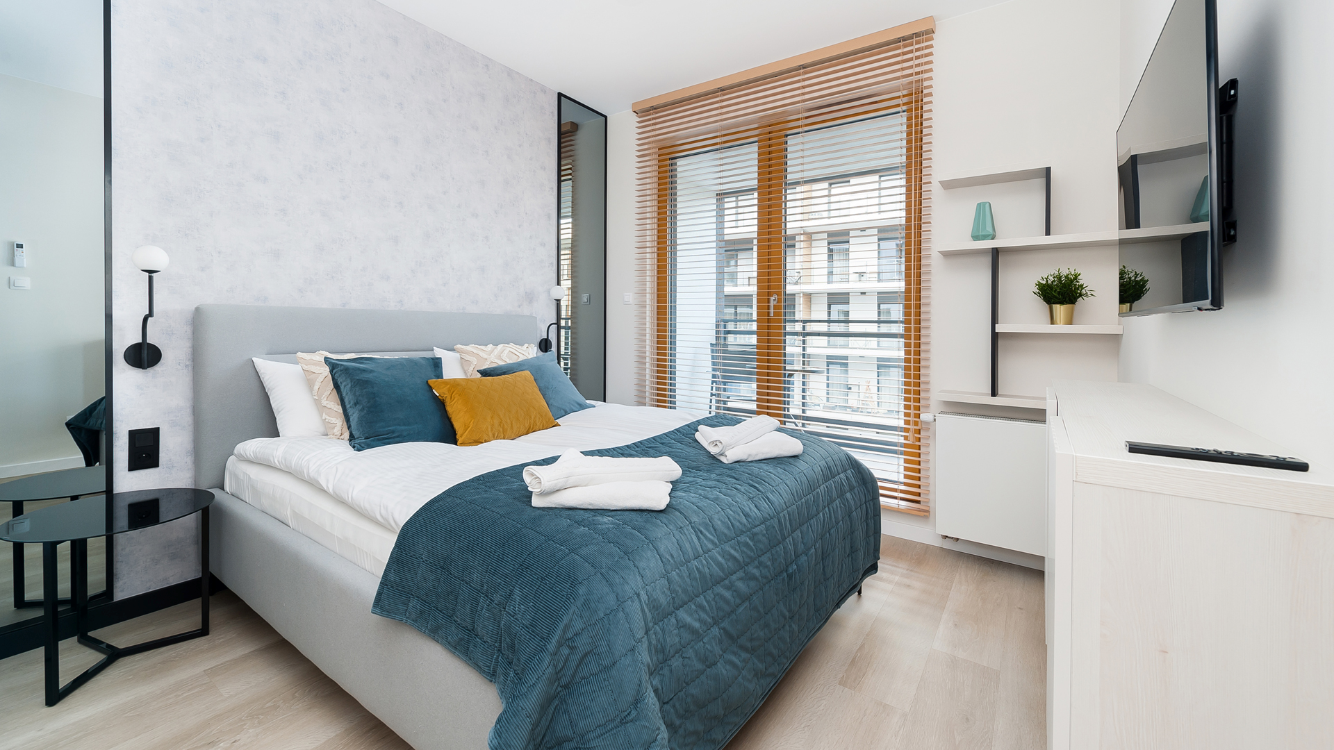 Appartement deux pièces, Krakow, Rakowicka 20J/128 - à 400 mètres de la gare et de Galeria Krakowska