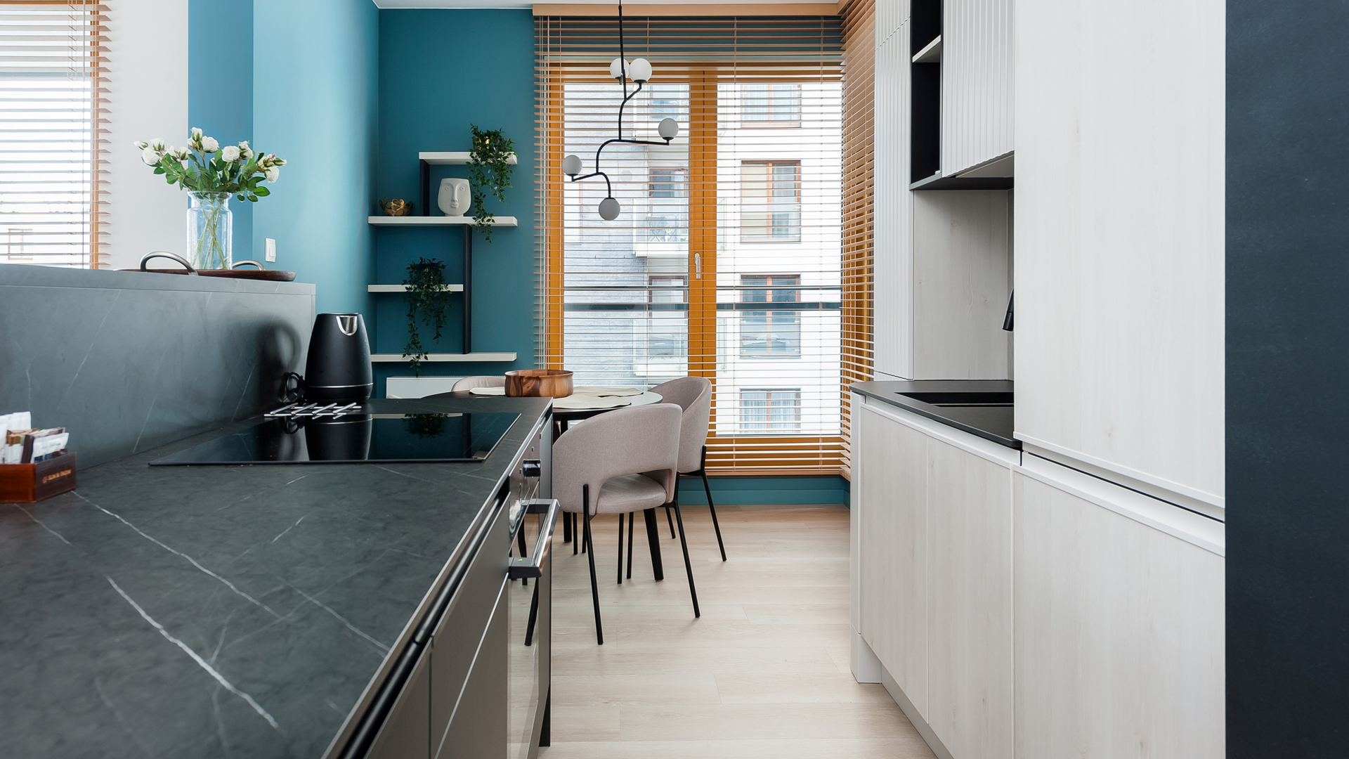 Appartement deux pièces, Krakow, Rakowicka 20J/128 - à 400 mètres de la gare et de Galeria Krakowska