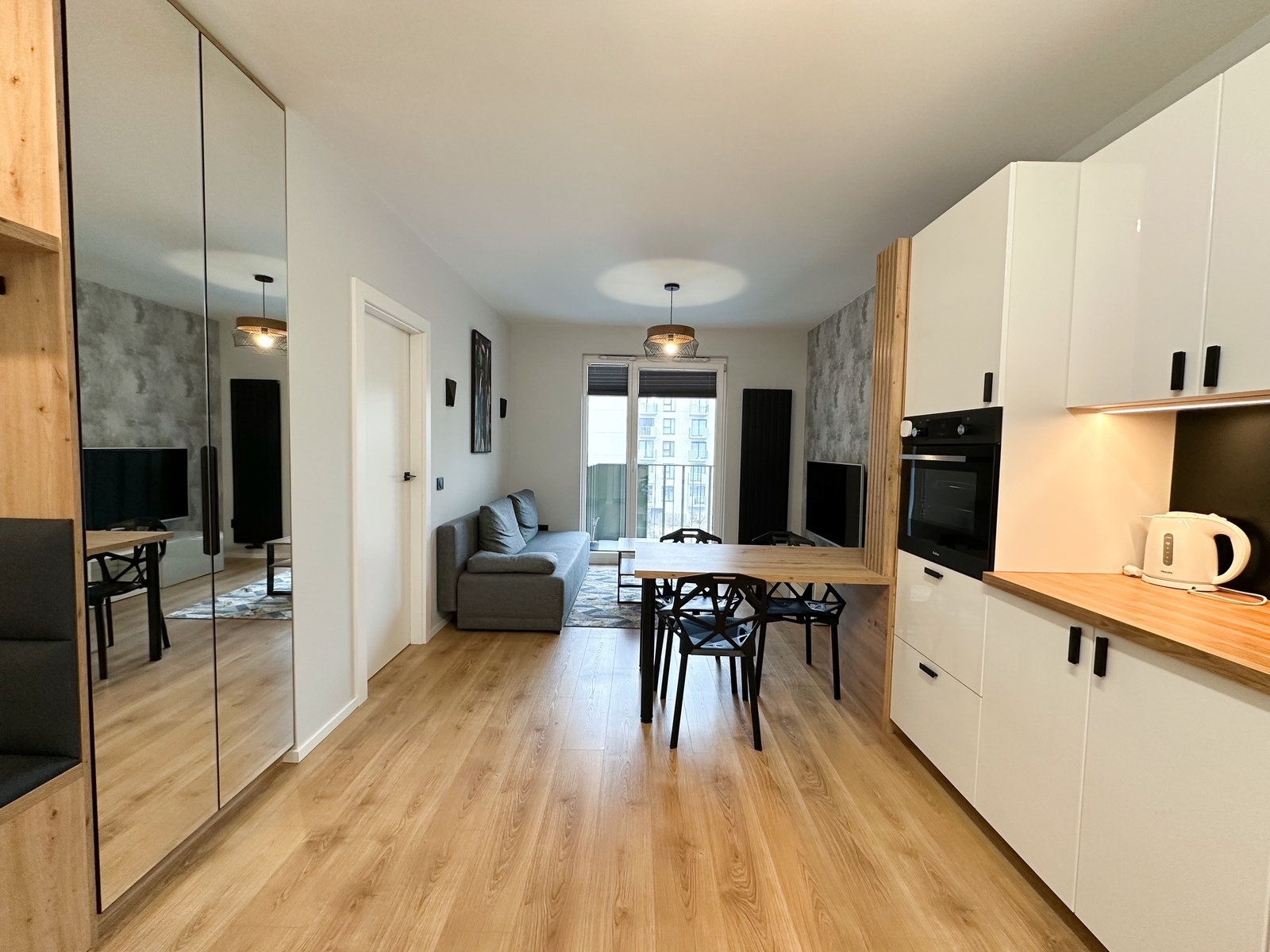 2 rooms apartment FOR RENT in FUZJA  investment