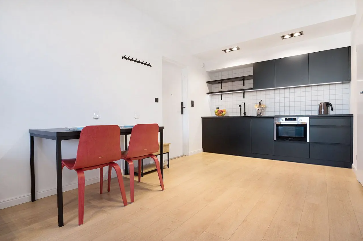 APPARTEMENT MODERNE DE STANDING 2 PIÈCES AVEC BALCON À POWIŚLE — photo 2