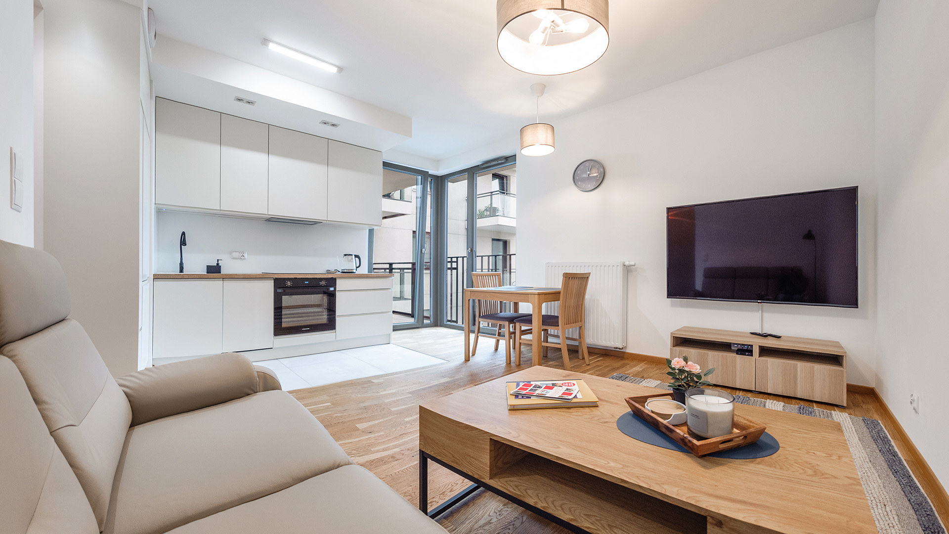 Appartement deux chambres, Gdańsk, Długie Ogrody 18/50 – à 7 minutes à pied de la Vieille Ville, dans un immeuble avec terrasse sur le toit.