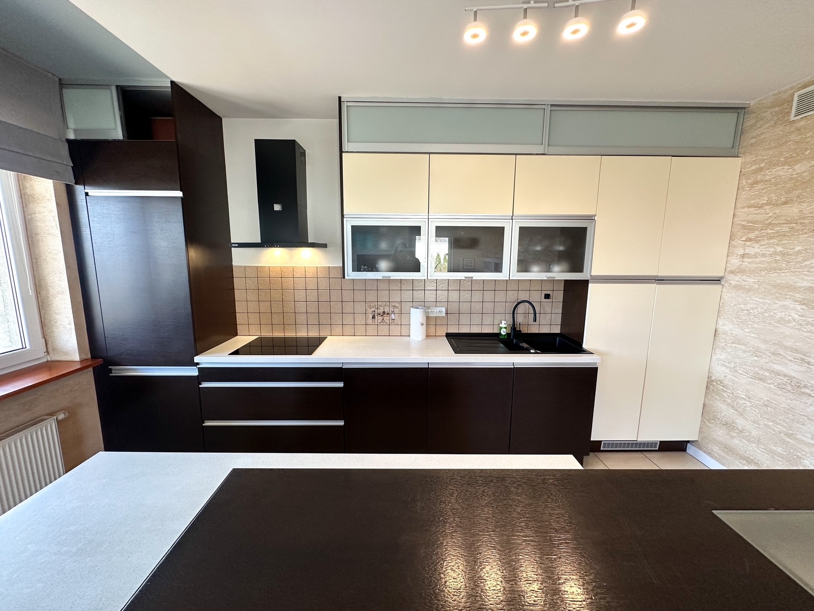 Bright 3 rooms, 80m2, apartment for rent Eugeniusza 23 street