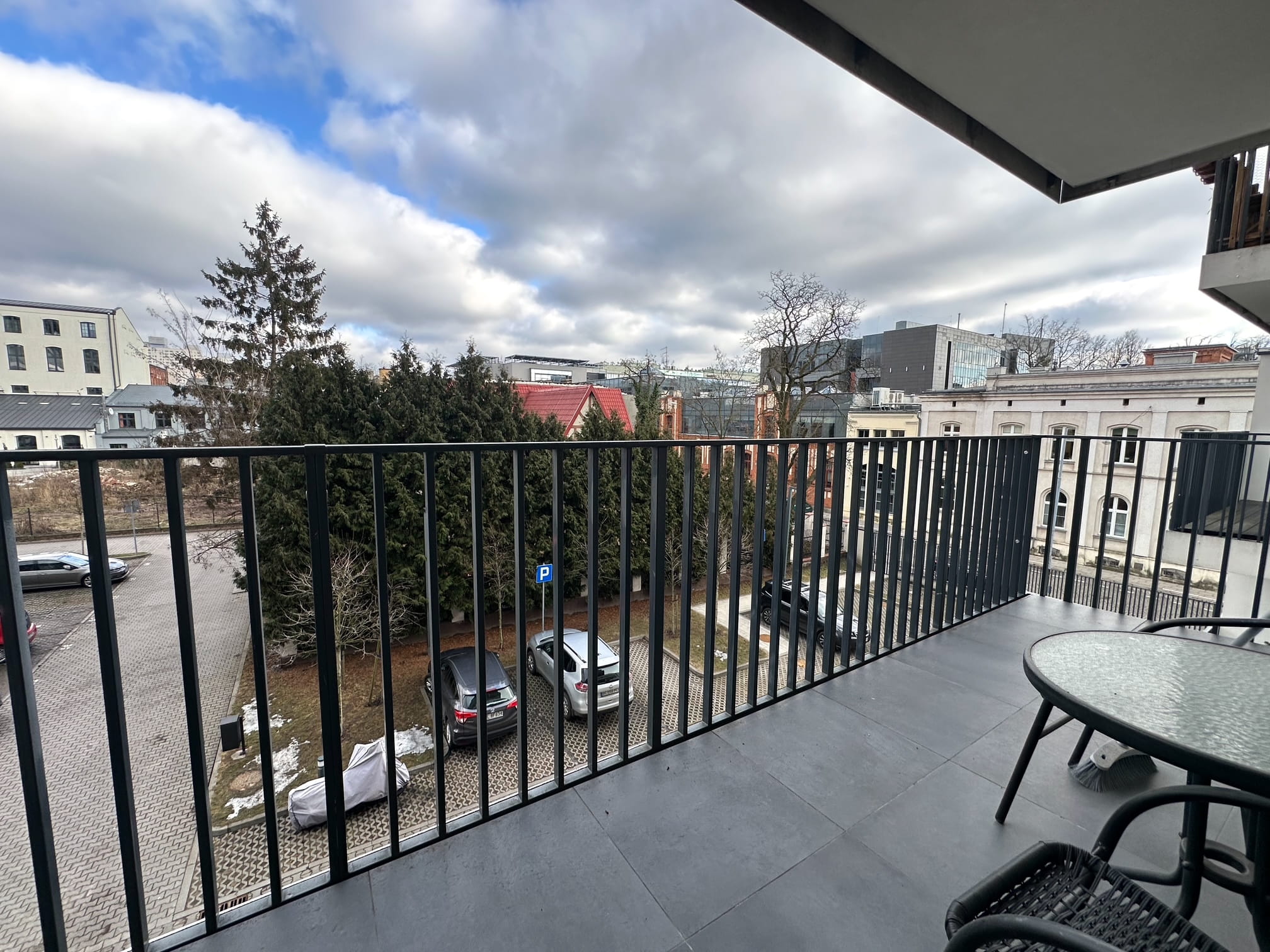 2 rooms apartment for rent on Żwirki 21 street