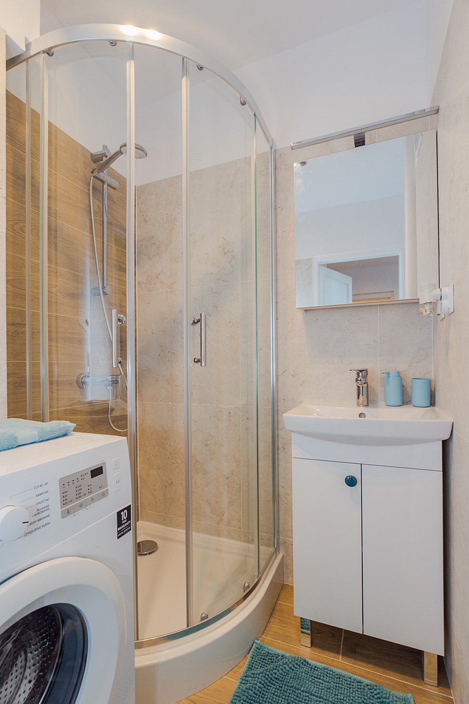 Chambre dans un appartement de 3 pièces au centre-ville, rue Grzybowska — photo 4