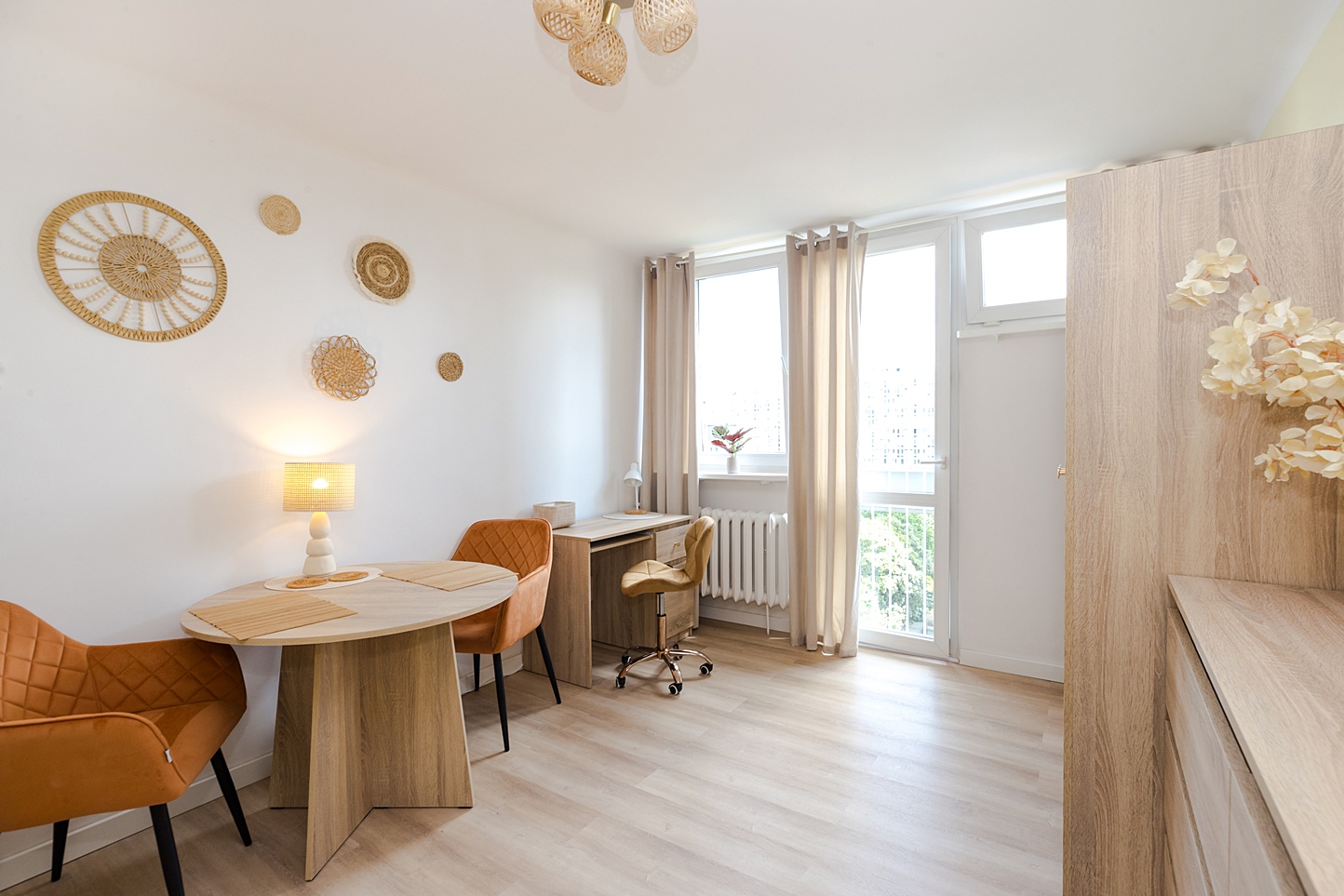 Appartamento ristrutturato con 3 camere da letto in centro città, Grzybowska 9, Erasmus benvenuti — photo 2