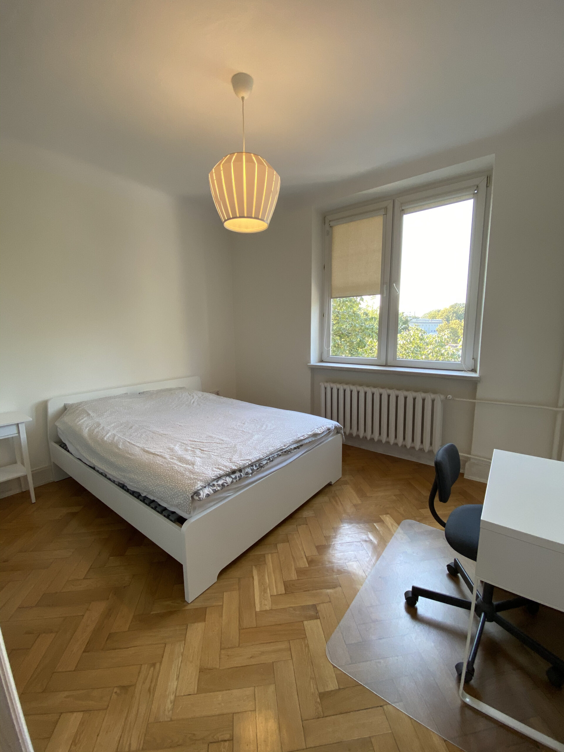 APPARTEMENT MODERNE, spacieux 3 pièces séparées – Ligne de métro 1 / Quartier Mokotów – ERASMUS BIENVENUE