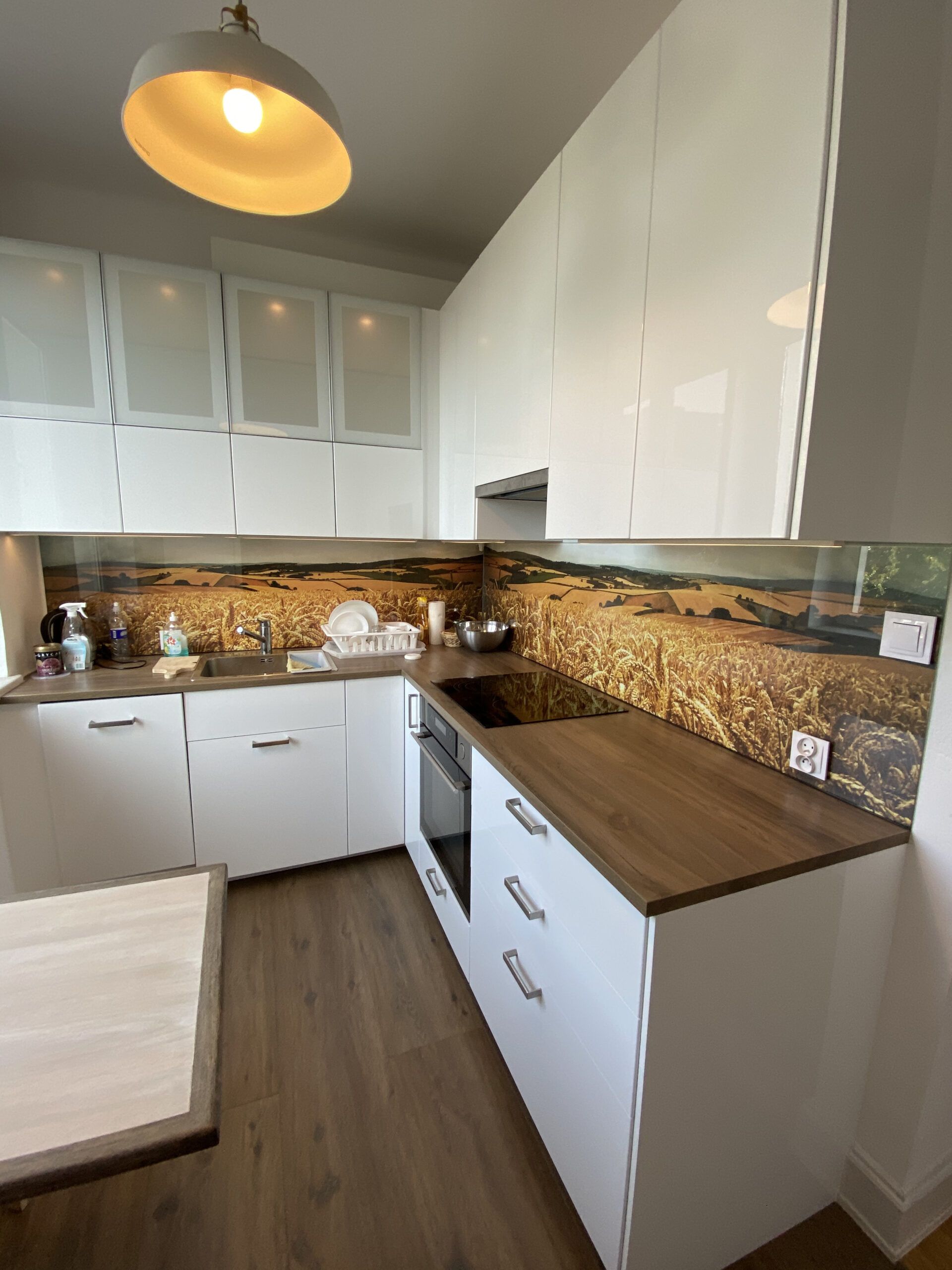 MODERN, spacious 3 separated rooms apartment – Metro line 1 / Mokotów area – ERASMUS WELCOME