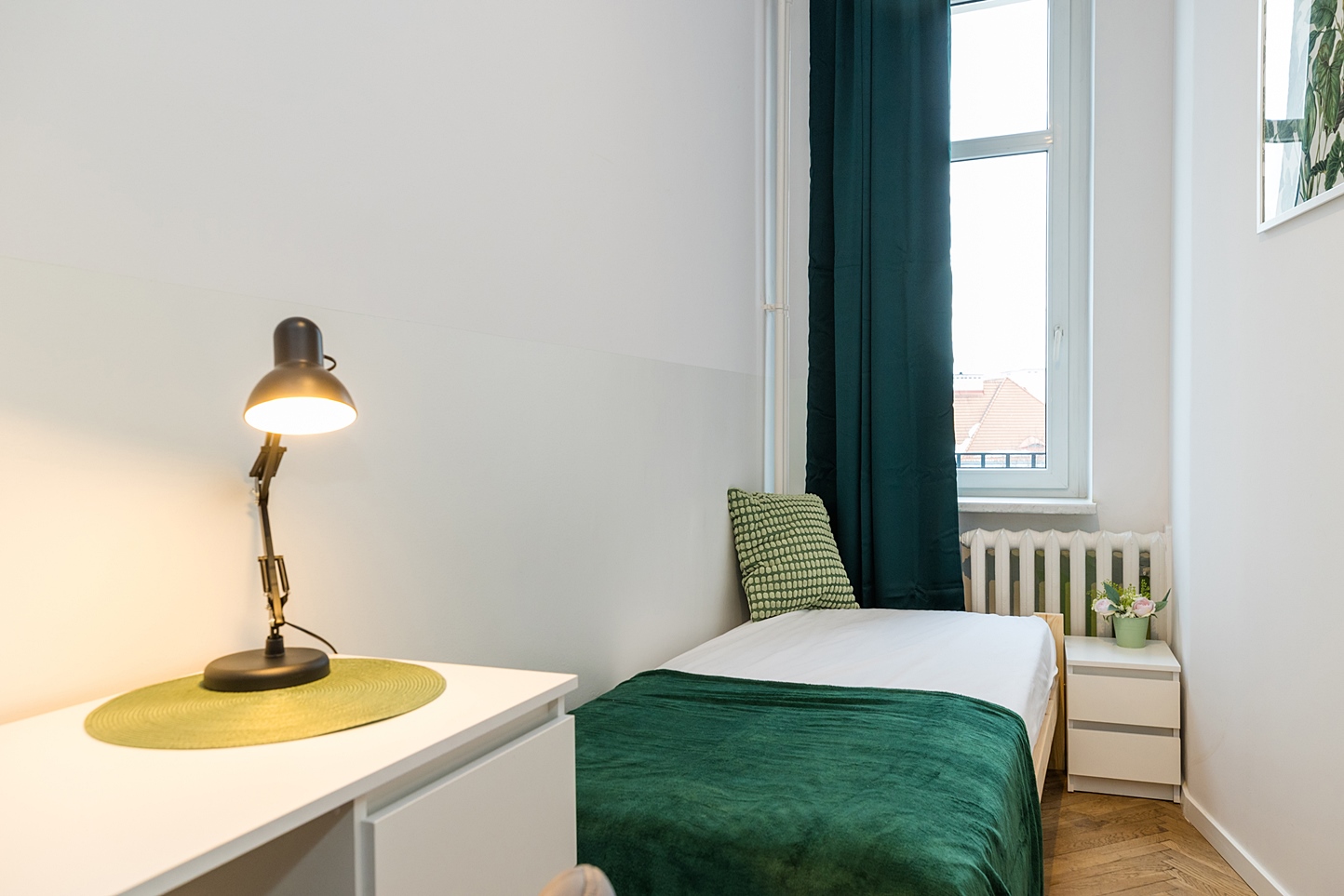 4 camere da letto in centro città, via Mokotowska, ERASMUS benvenuti