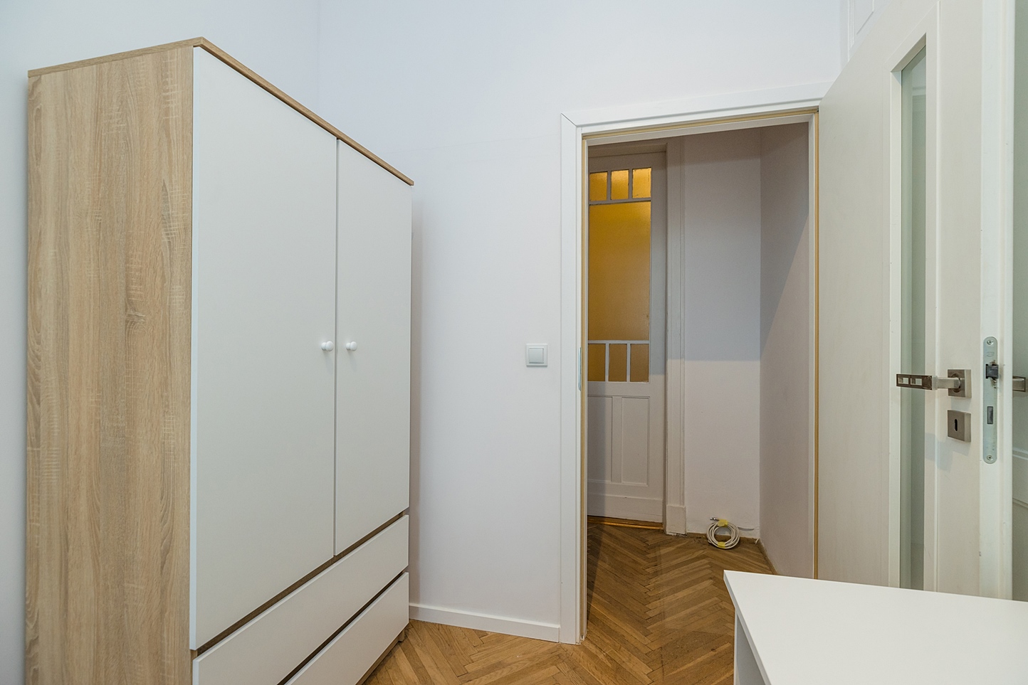4 camere da letto in centro città, via Mokotowska, ERASMUS benvenuti