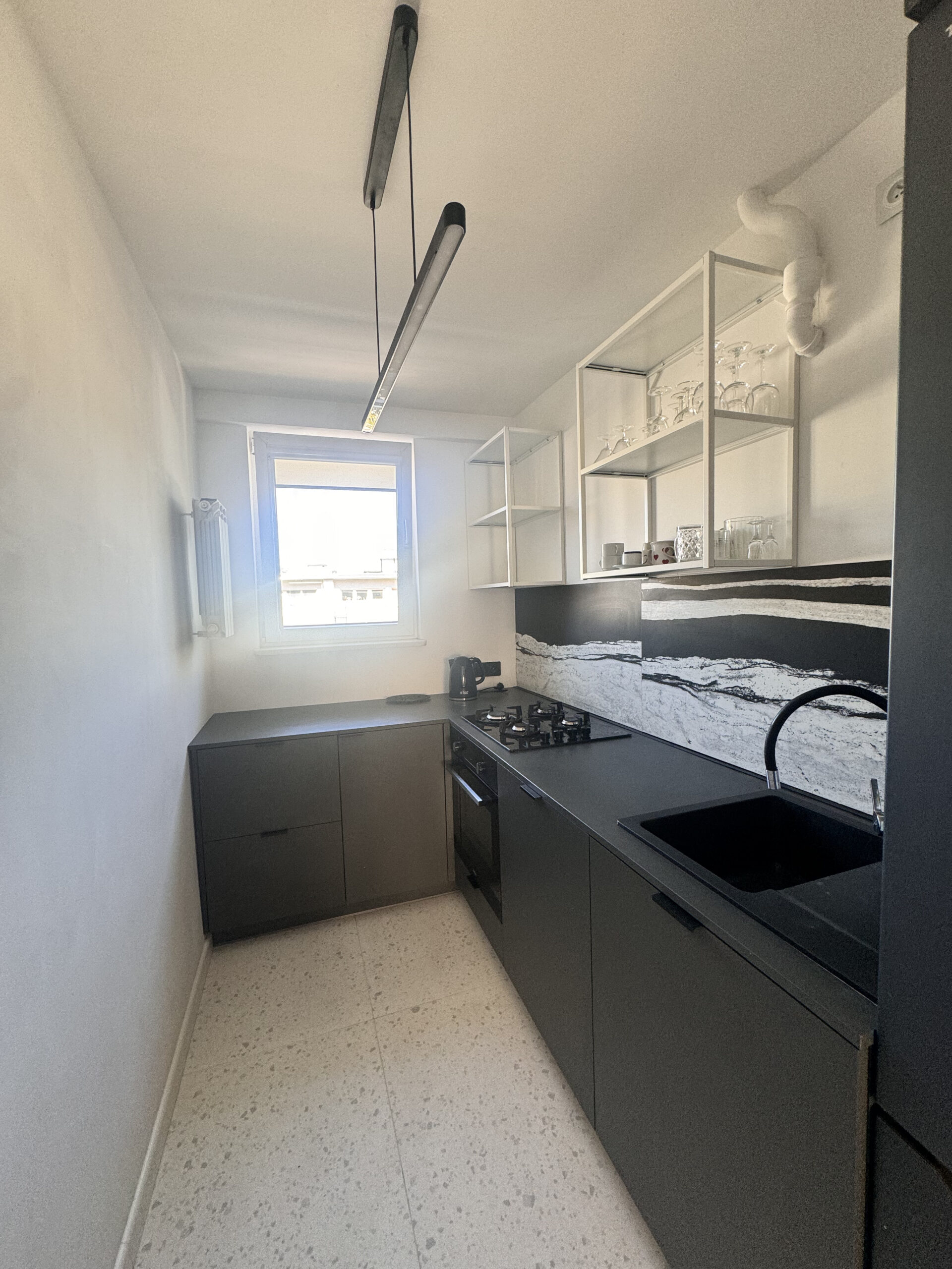 Spacious 3-Room Apartment in Mokotów – Close to Łazienki Park