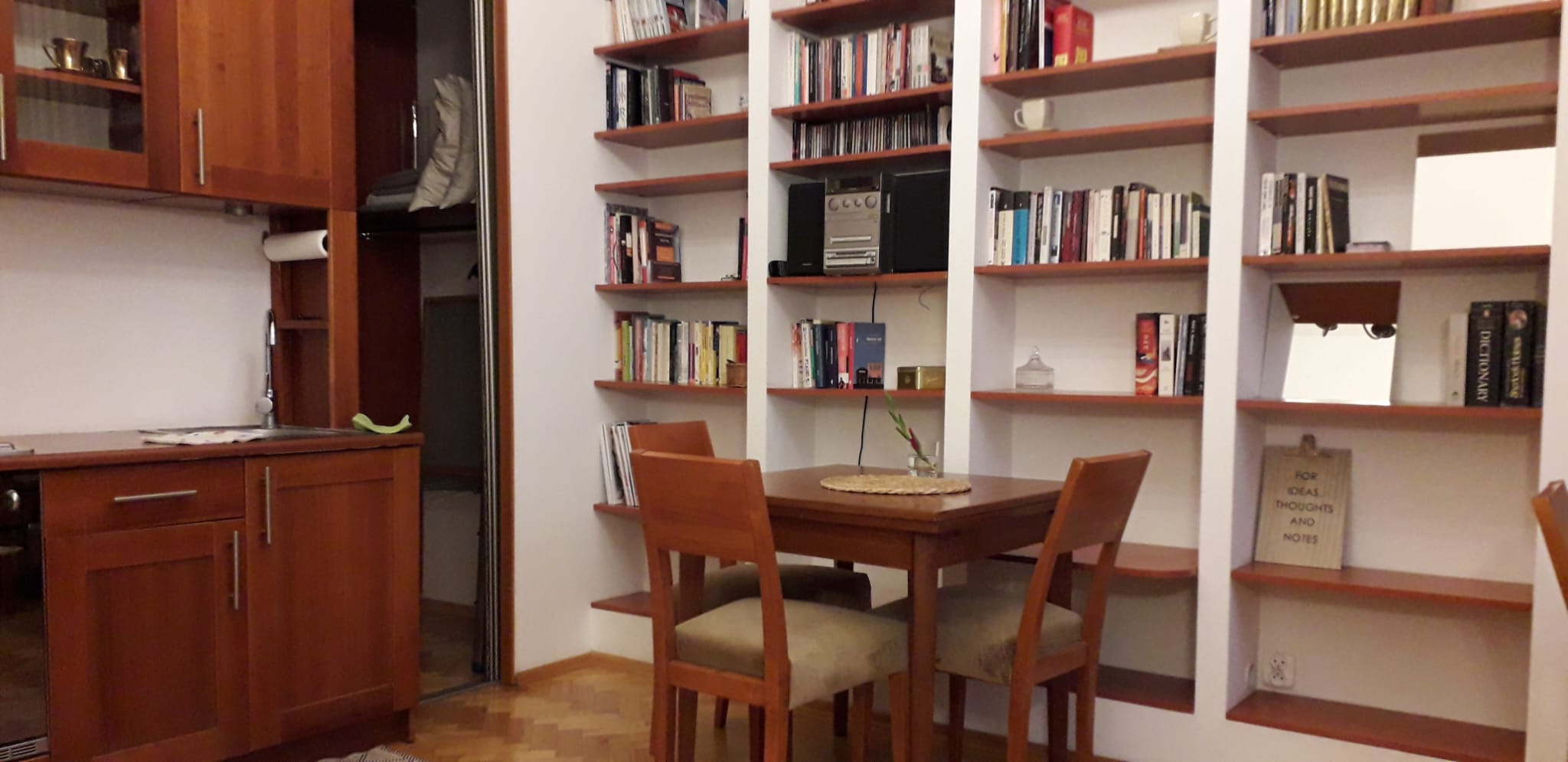 Studio avec Balcon | Rue Hoża | Hauts Plafonds I CENTRE-VILLE
