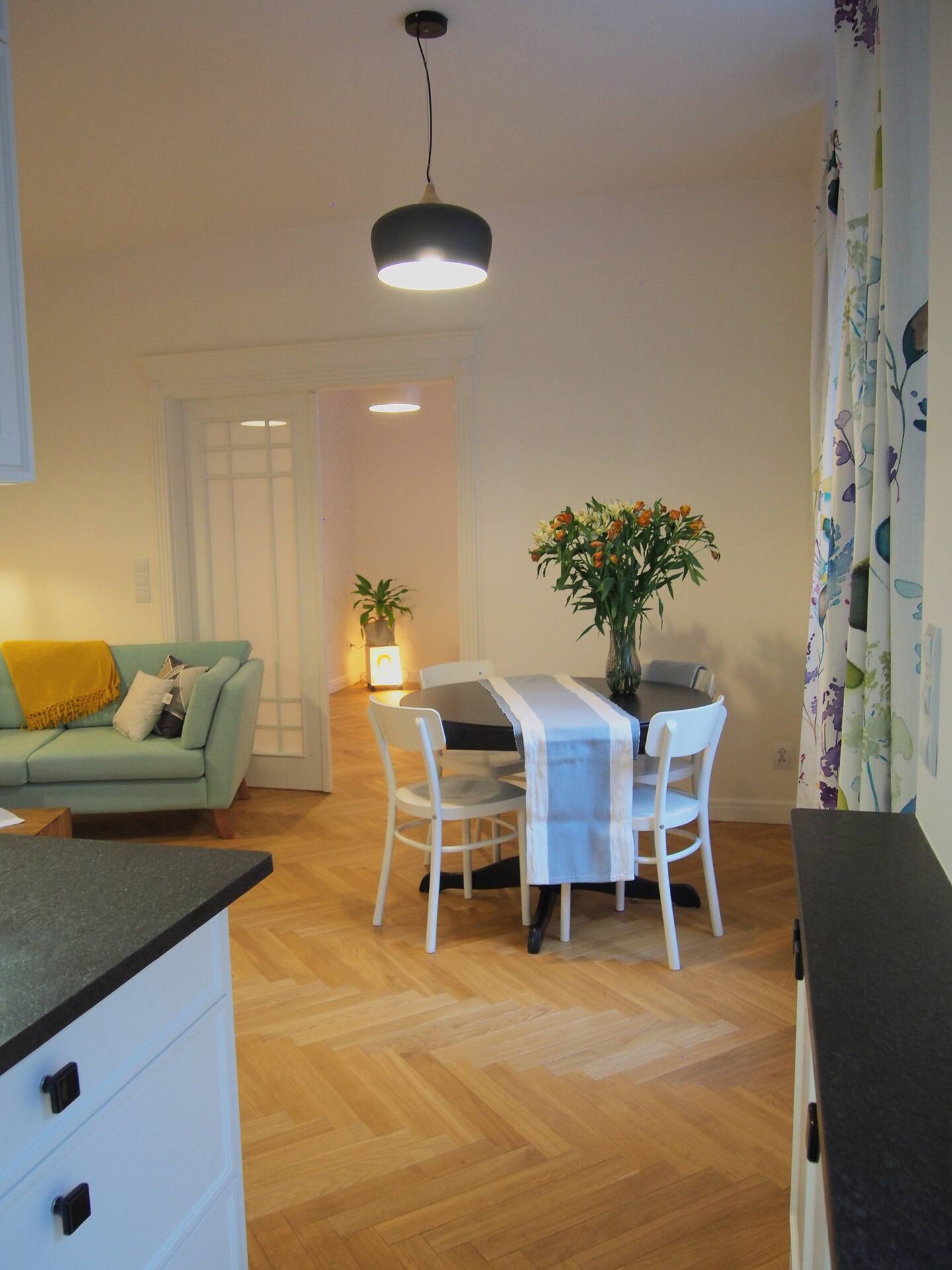 Appartamento elegante 2 locali, via Andersa, centro città Varsavia