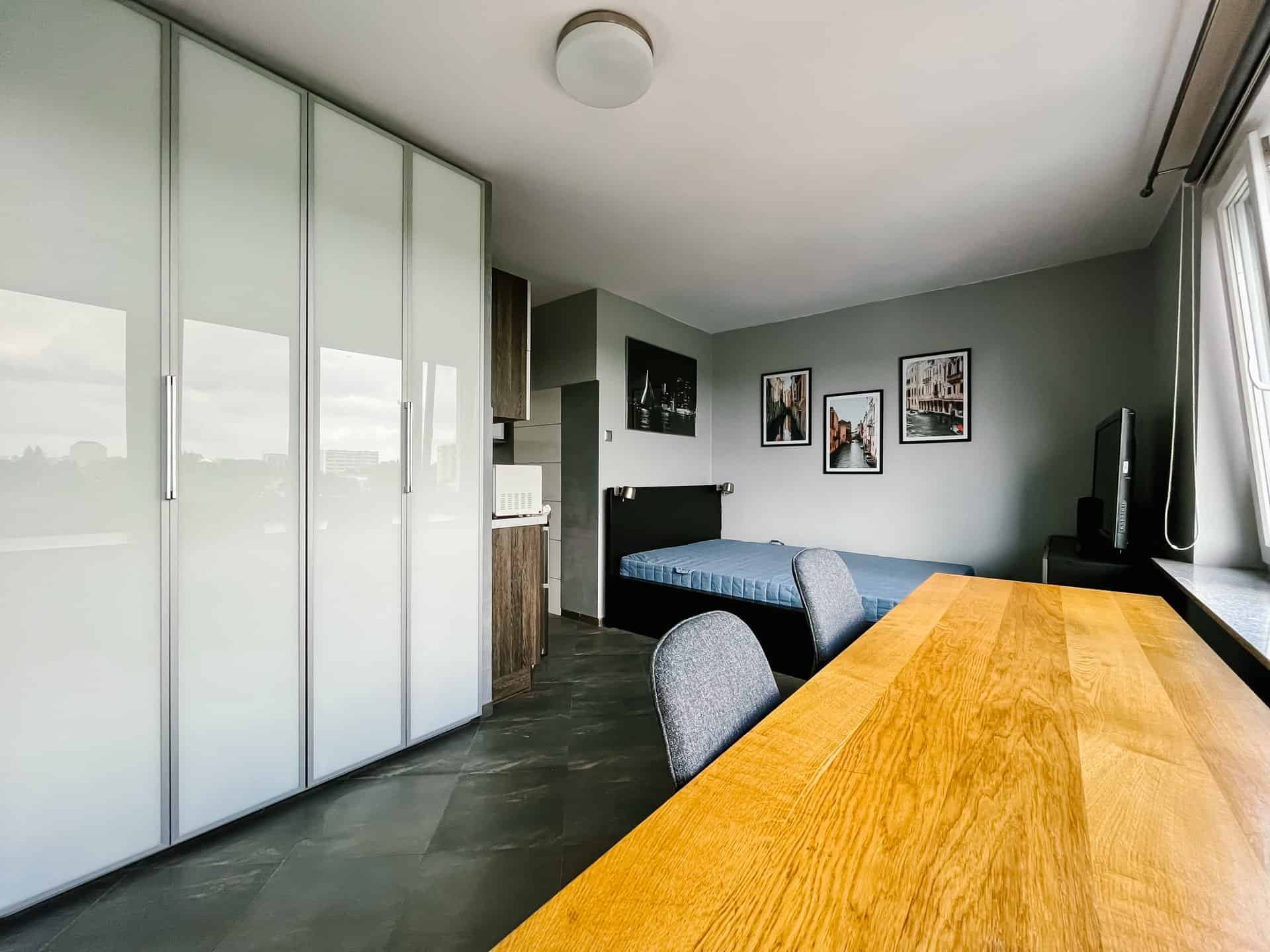 NICE studio close to city center – Jagielońska 62 Street, Praga Północ, Warsaw