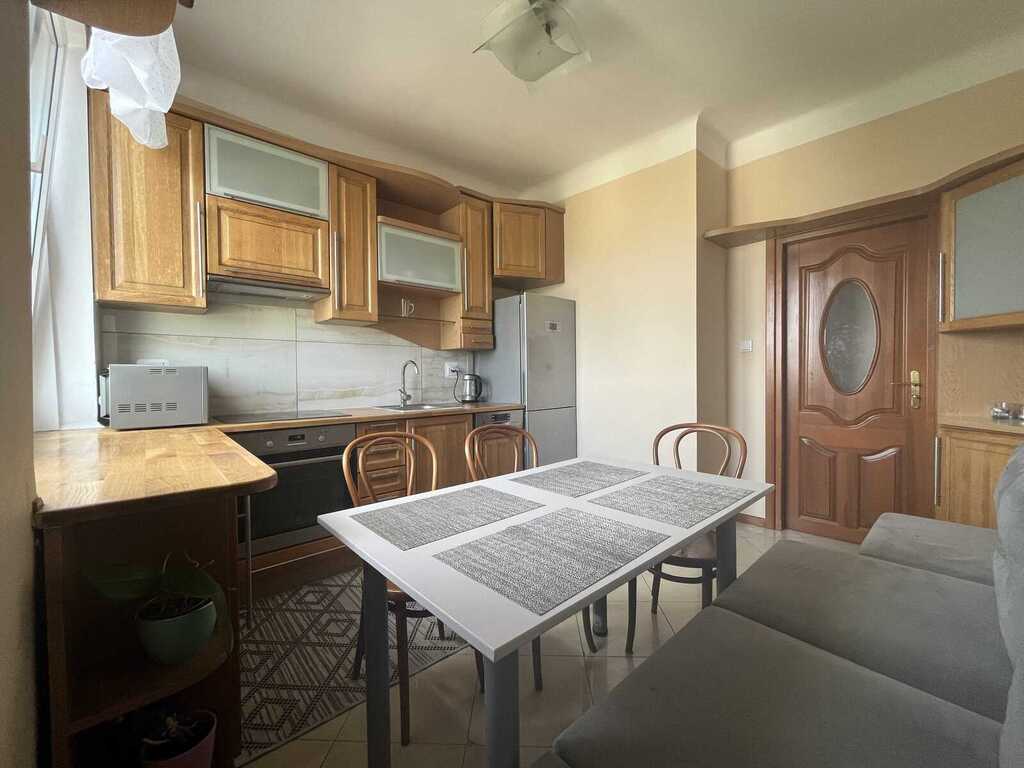 3 separaeted bedrooms | CITY CENTER, Aleja Solidarności, Warsaw- ERASMUS WELCOME