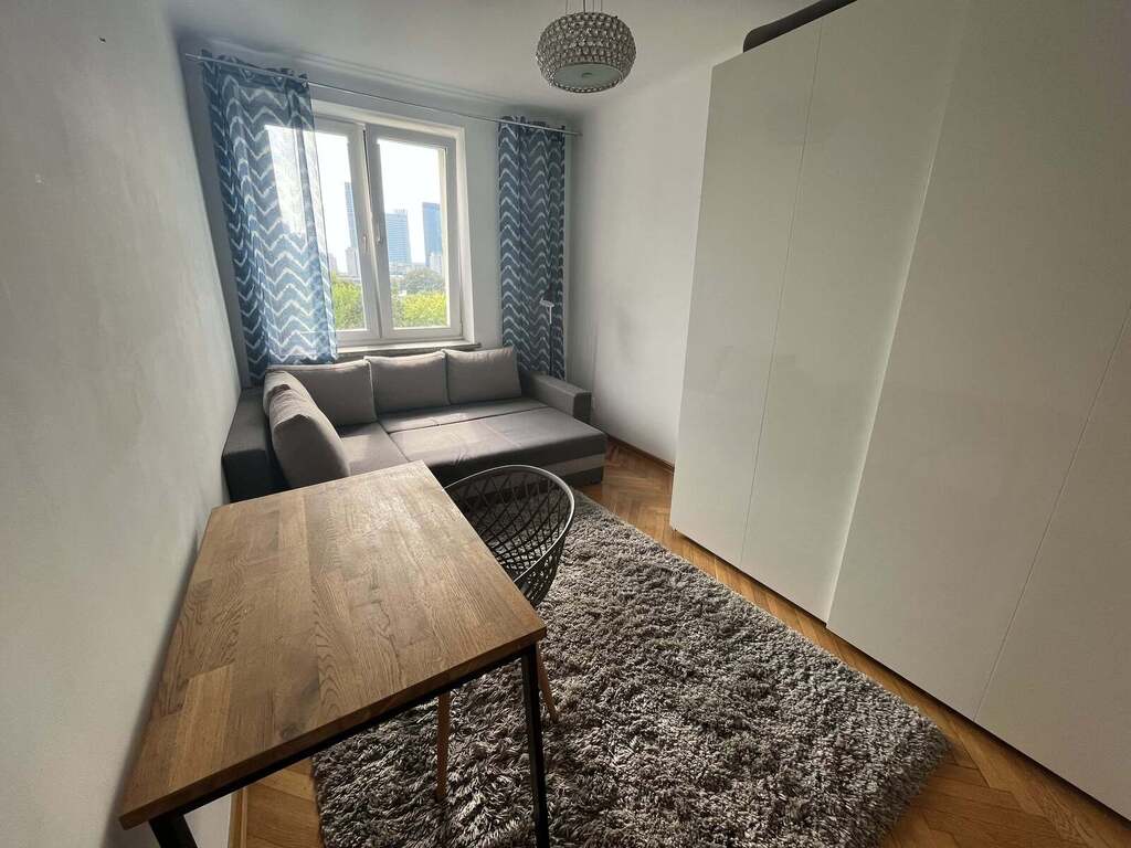 3 separaeted bedrooms | CITY CENTER, Aleja Solidarności, Warsaw- ERASMUS WELCOME