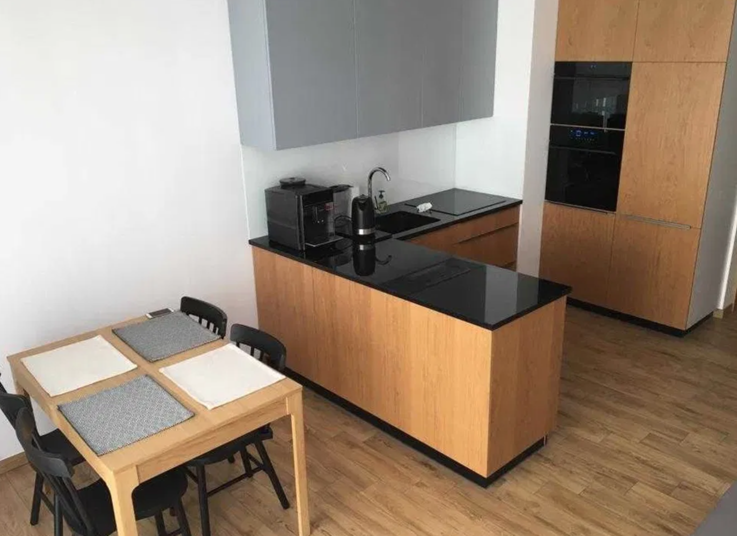 BRIGHT 3-ROOM APARTMENT | MOKOTOW district