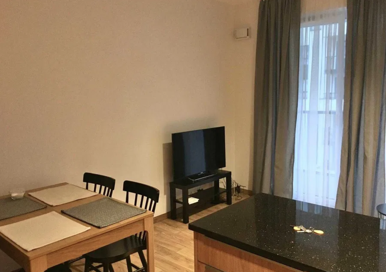 BRIGHT 3-ROOM APARTMENT | MOKOTOW district
