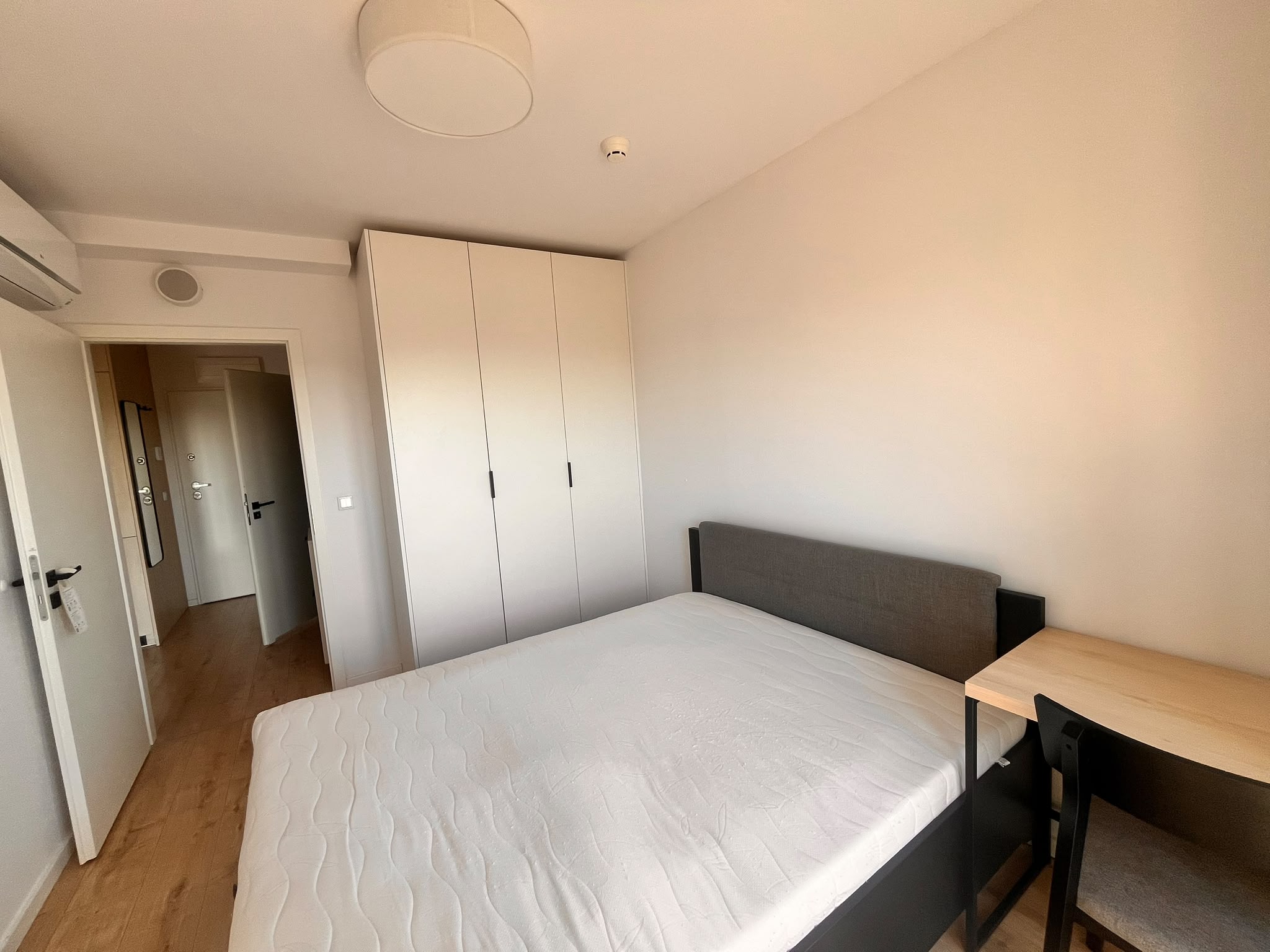 APPARTEMENT MODERNE 2 PIÈCES AVEC BALCON À MOKOTÓW