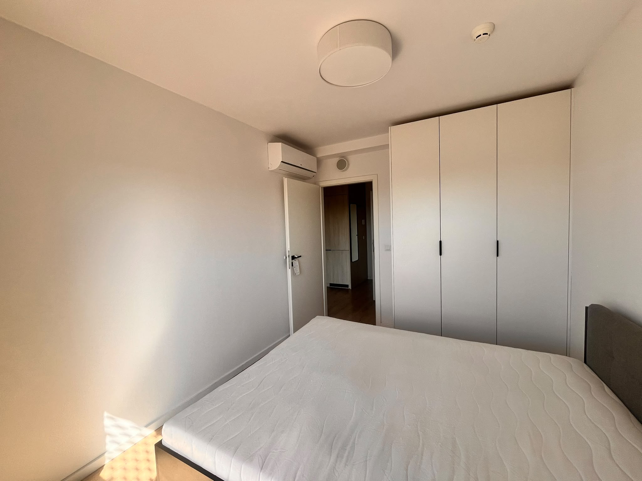 APPARTEMENT MODERNE 2 PIÈCES AVEC BALCON À MOKOTÓW