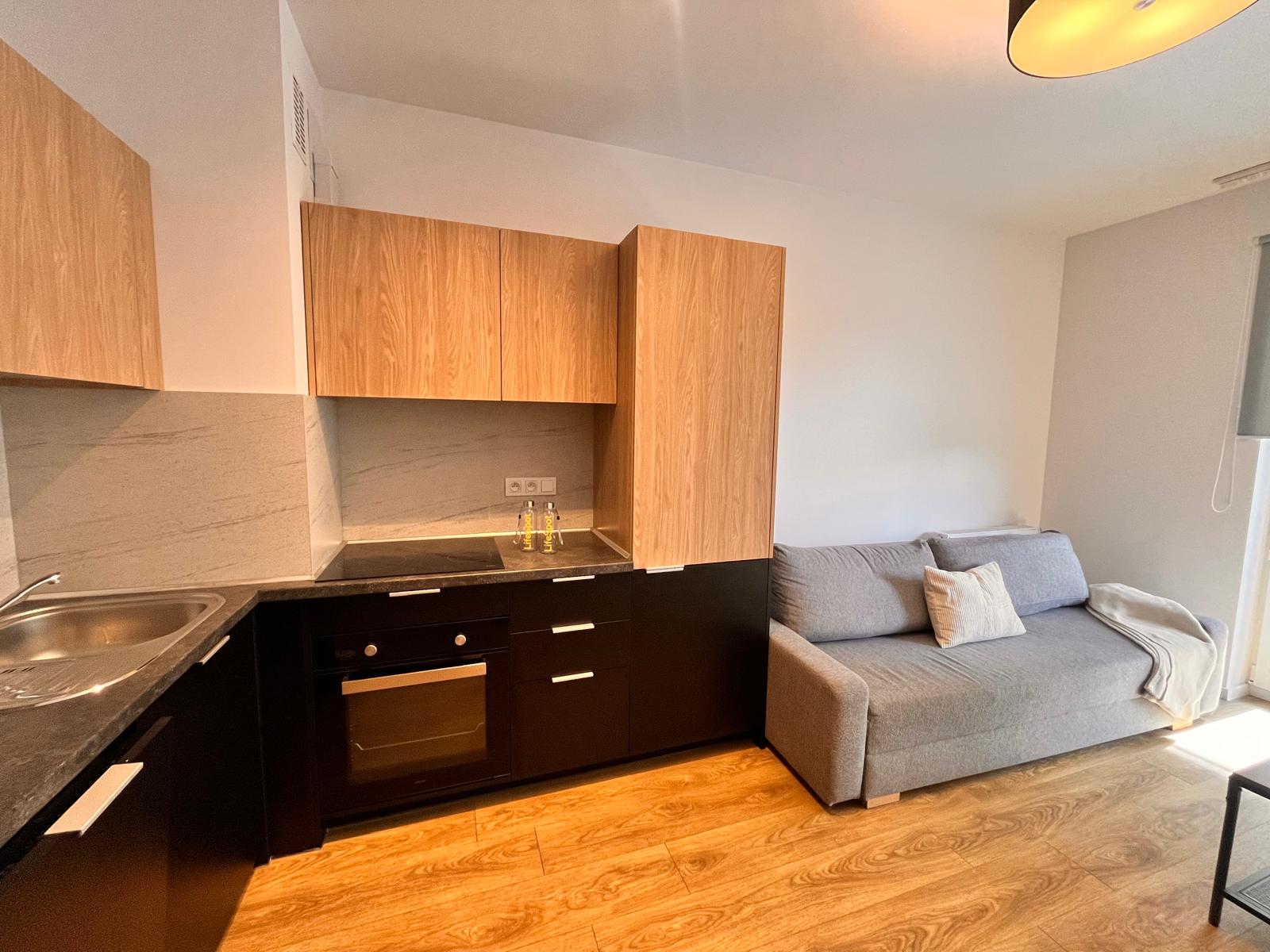APPARTEMENT MODERNE 2 PIÈCES AVEC BALCON À PRAGA POŁUDNIE — photo 2