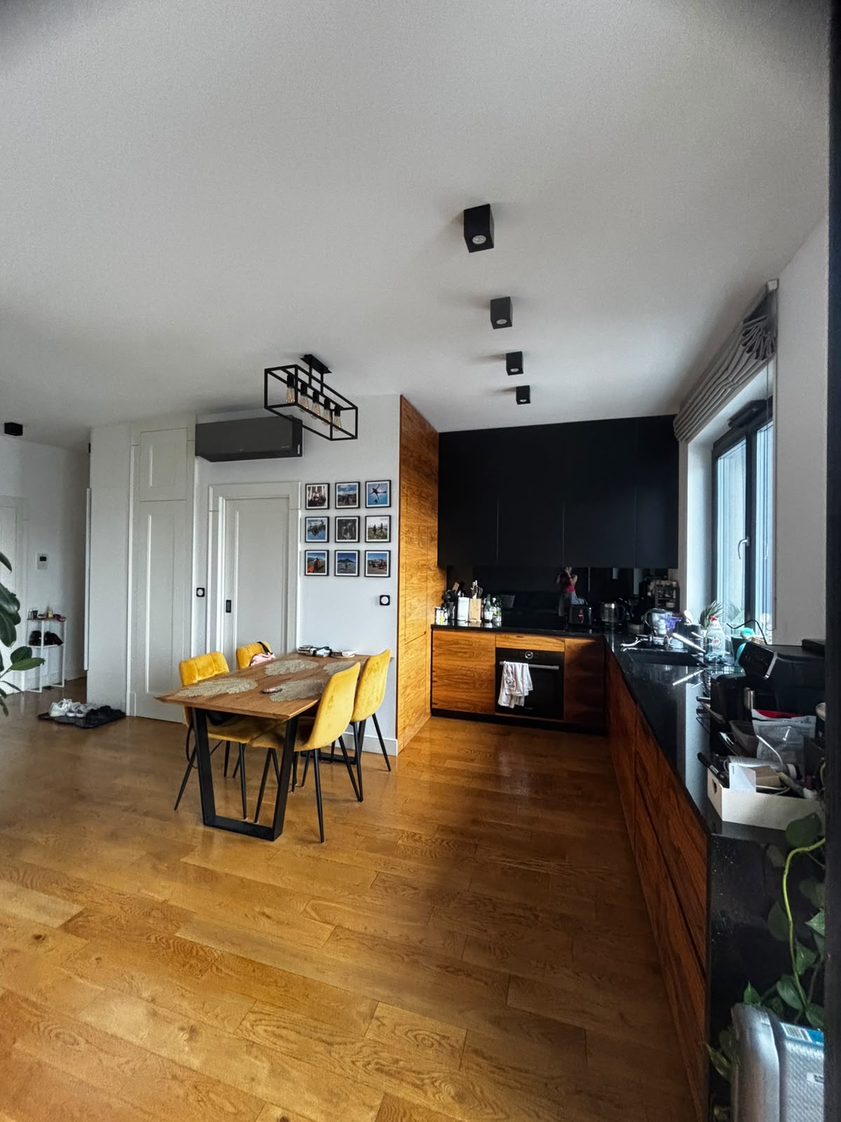 SPACIOUS 3-room flat with terrace in WOLA DISTRICT